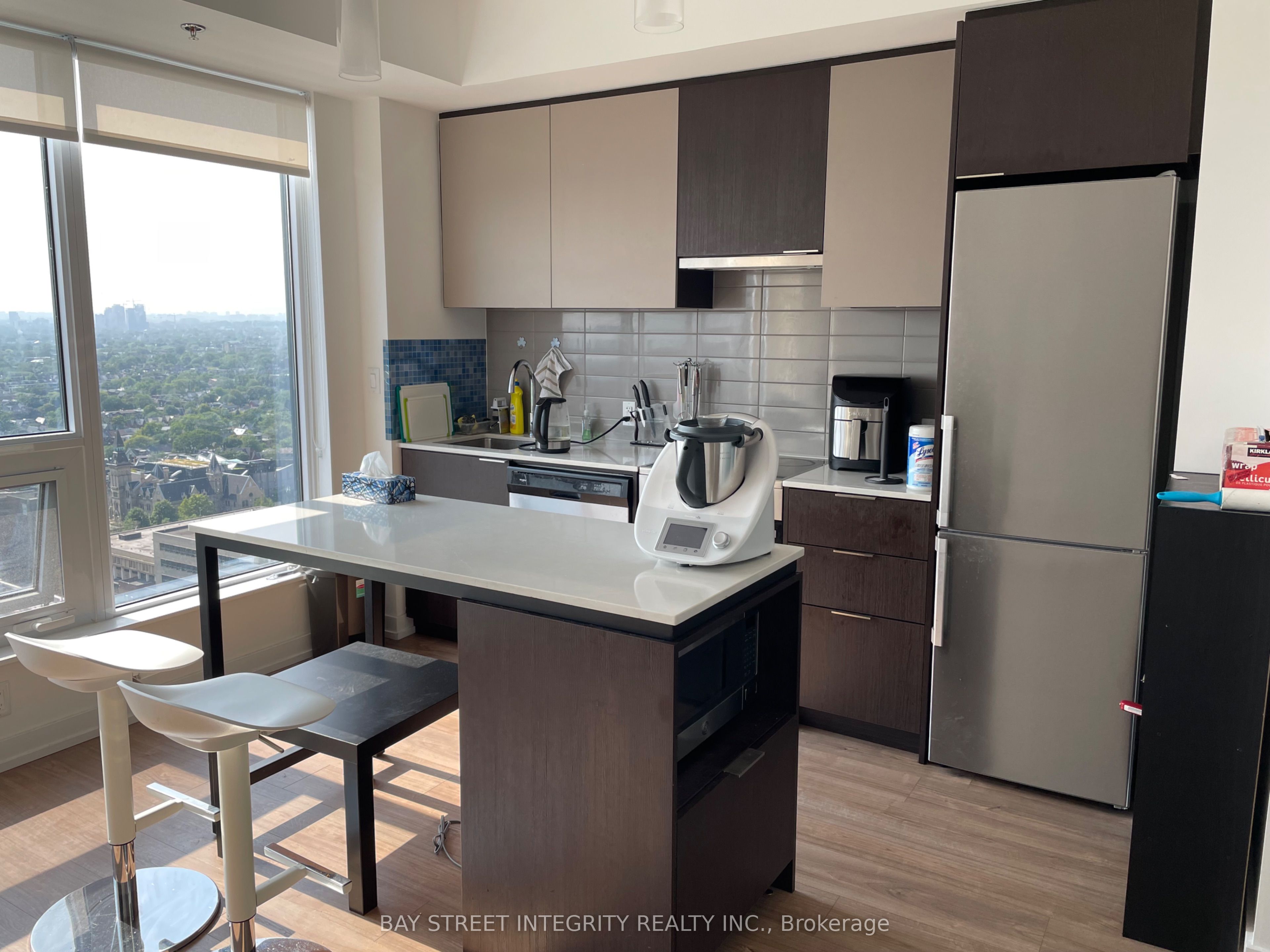 203 College Street 2803, Toronto, ON M5T 0C8 photo 3
