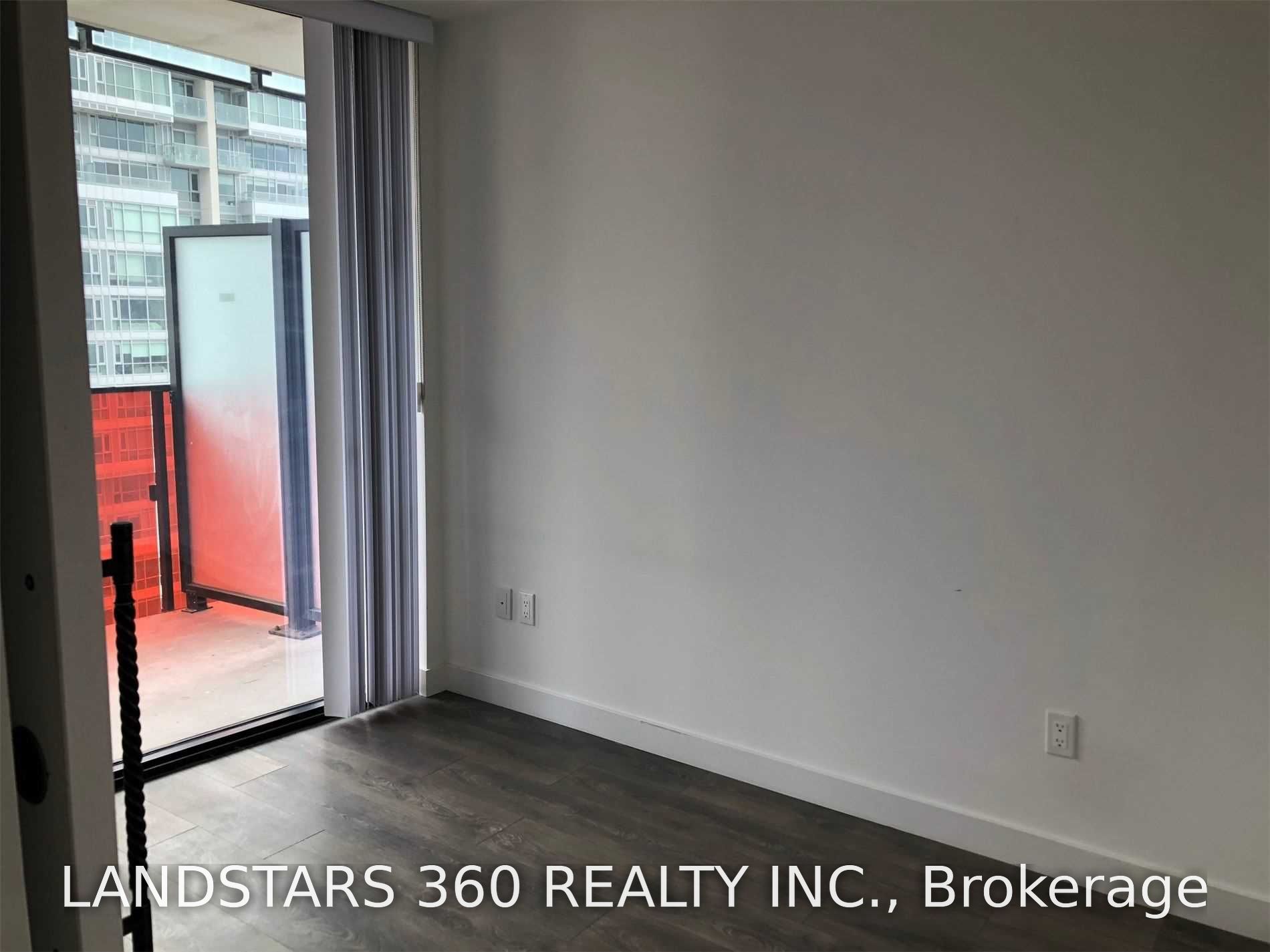 215 Queen Street W 2112, Toronto, ON M5V 0P5 photo 5
