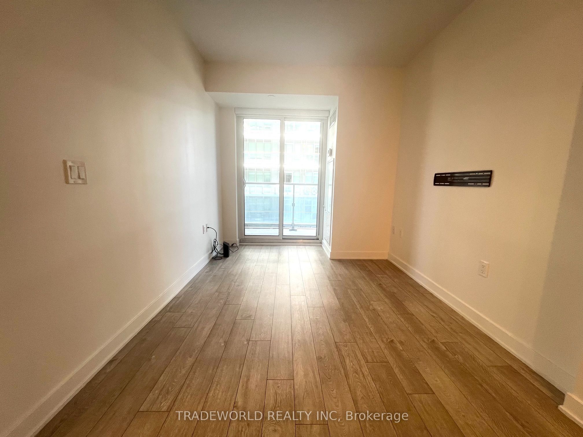 195 Redpath Avenue 2701, Toronto, ON M4P 0E4 photo 5