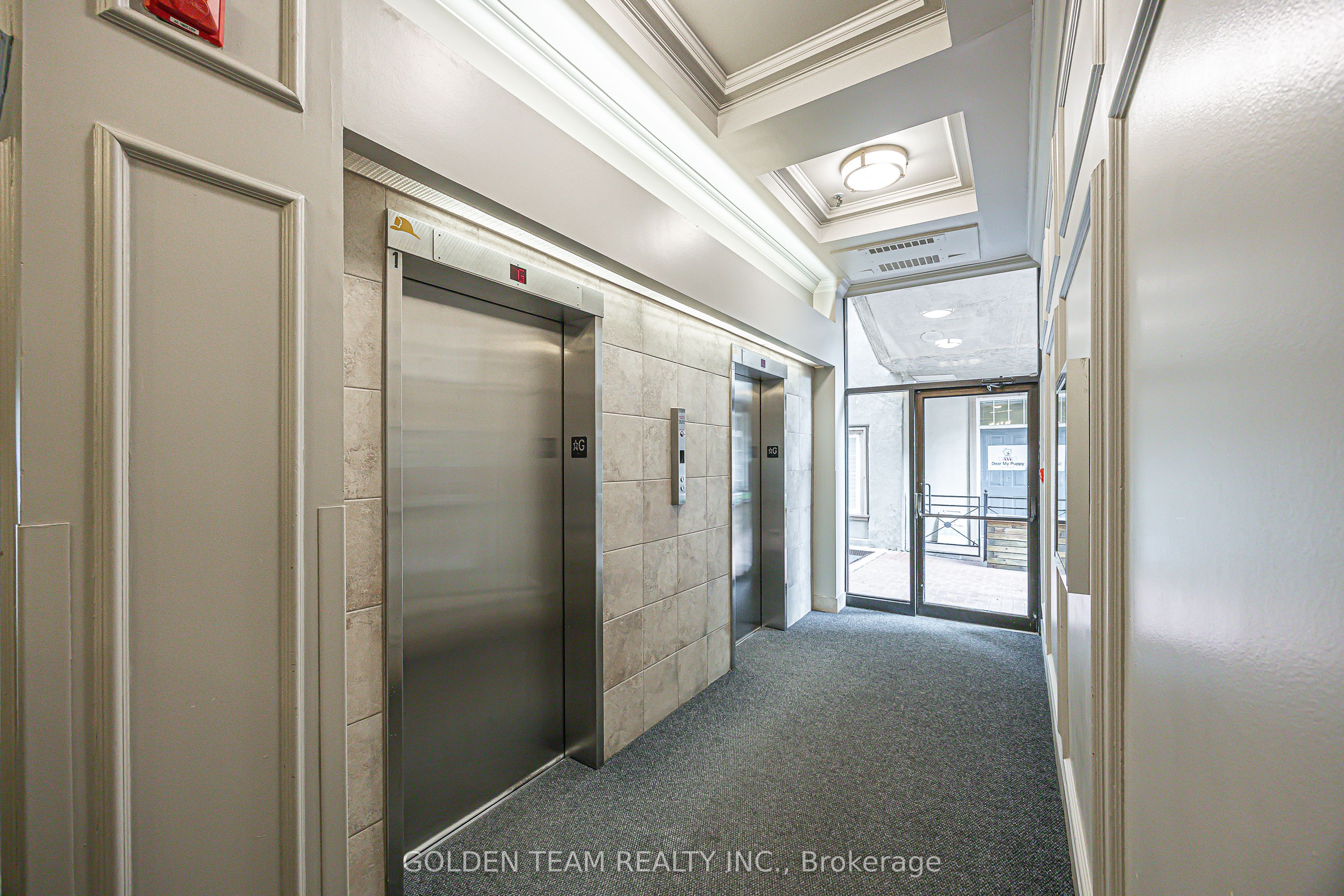 80 Saint Patrick Street 621, Toronto, ON M5T 2X6 photo 5