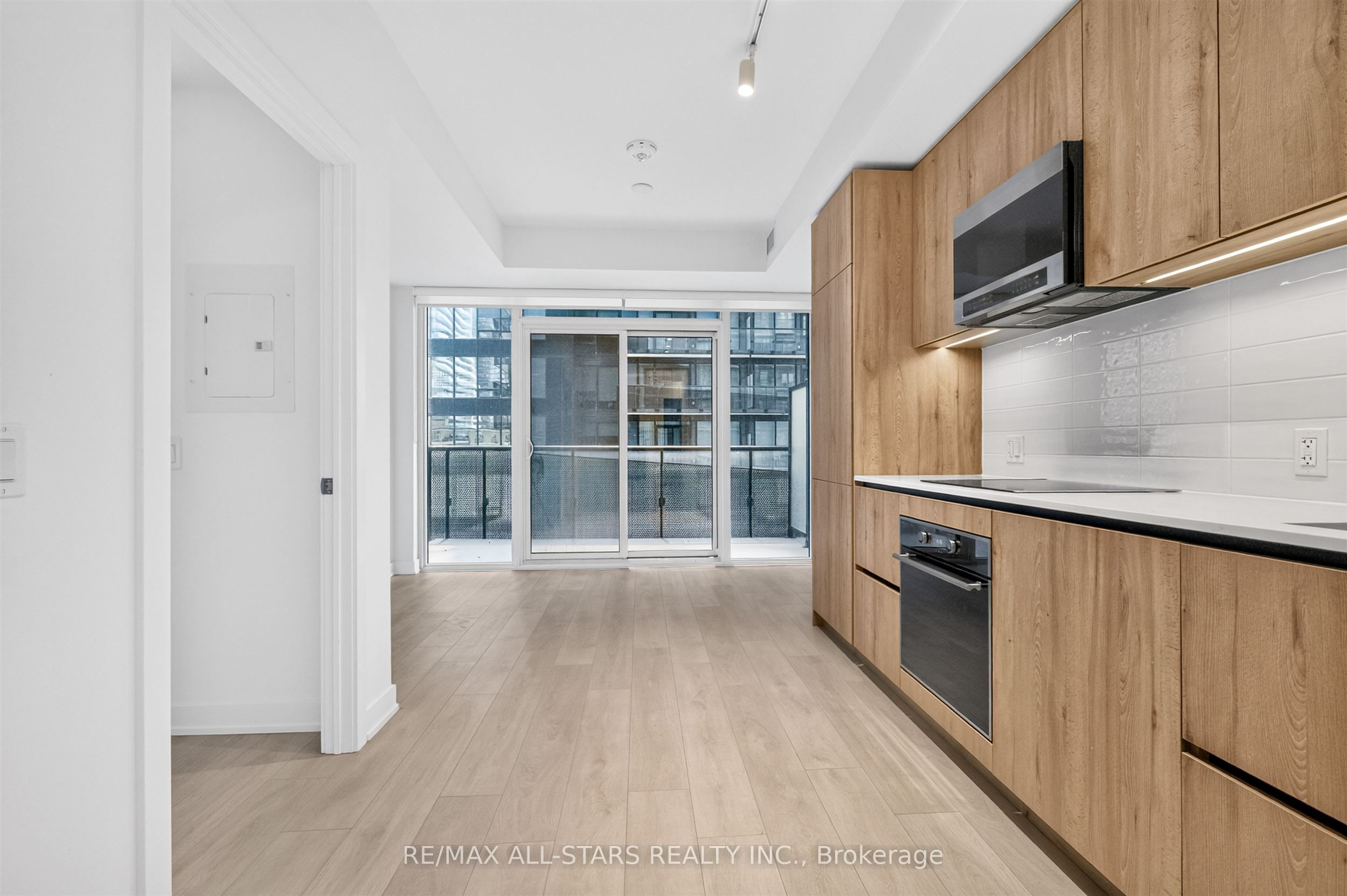 127 Broadway Avenue 1106, Toronto, ON M4P 1V4 photo 4