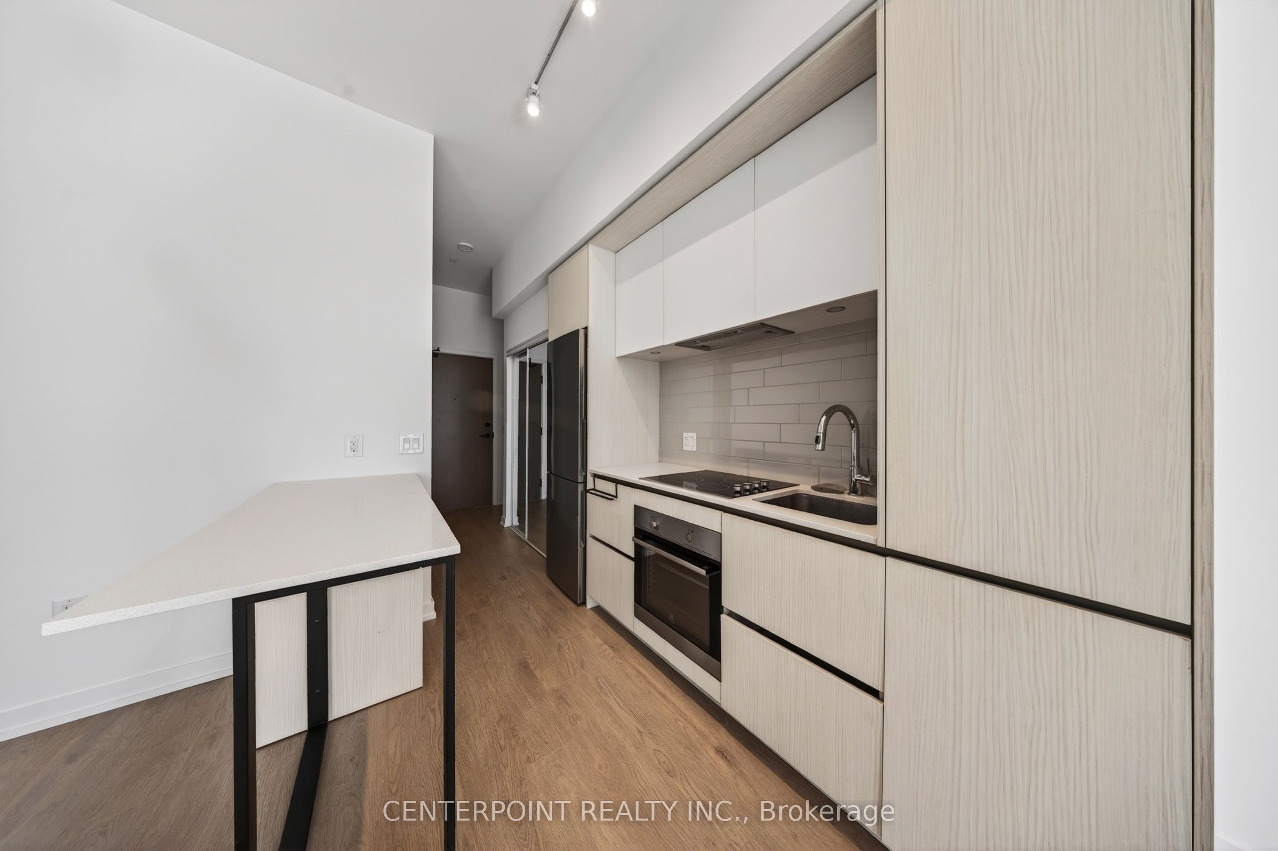 34 Tubman Avenue 1102E, Toronto, ON M5A 0R2 photo 5