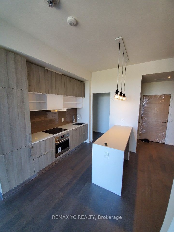 8 Hillsdale Avenue E 1540, Toronto, ON M4S 1T5 photo 5