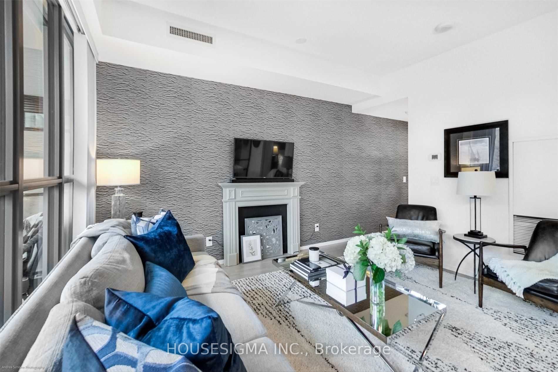 101 Charles Street E 305, Toronto, ON M4Y 0A9 photo 5