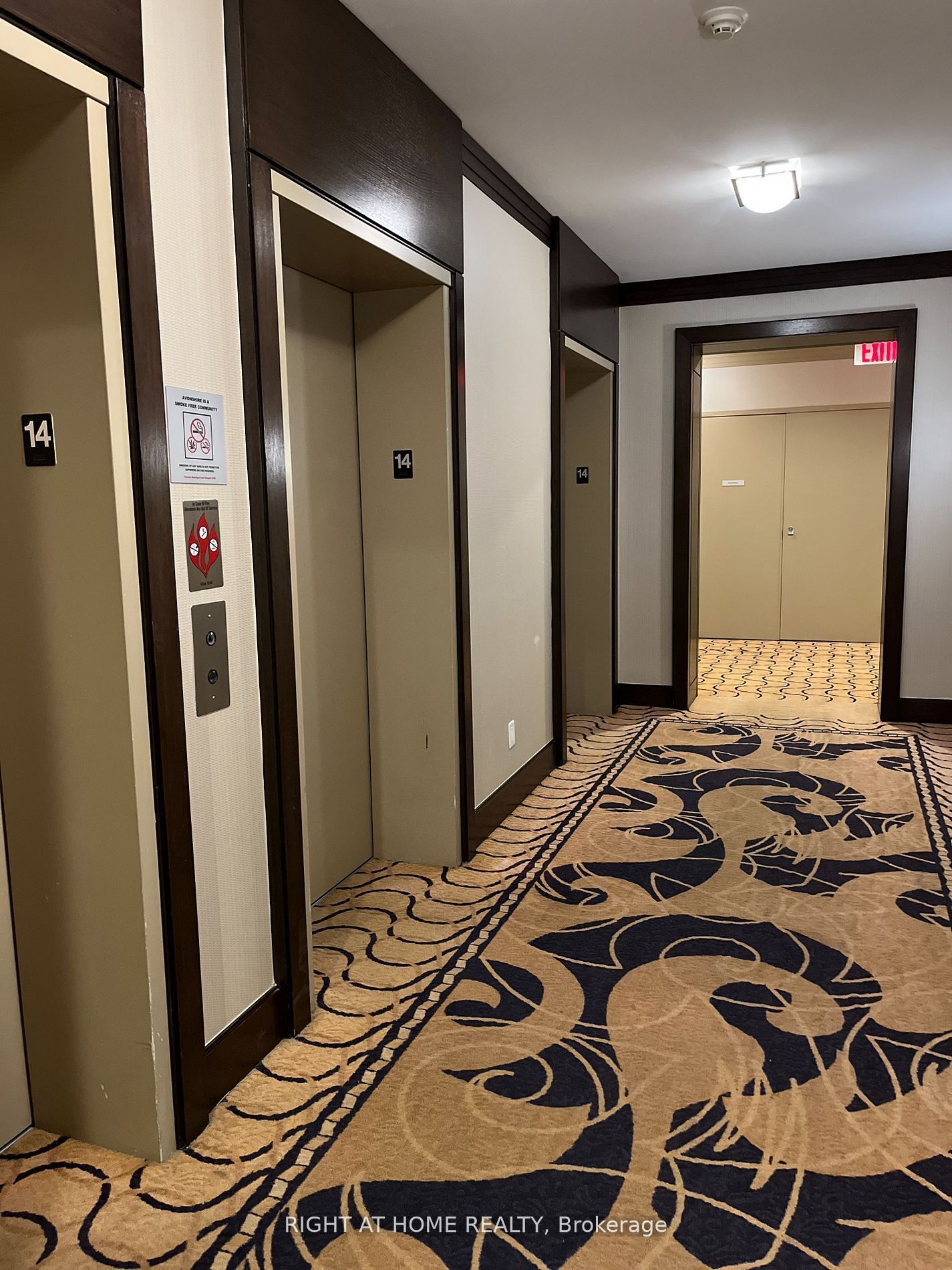 100 Harrison Garden Boulevard 1414, Toronto, ON M2N 0C2 photo 5