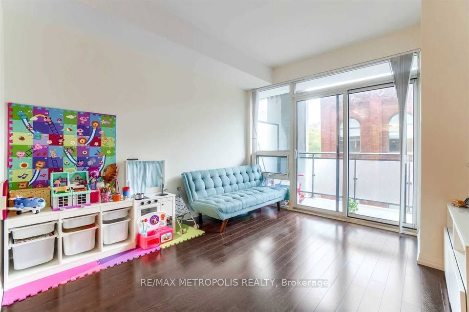 460 Adelaide Street E 520, Toronto, ON M5A 0E7 photo 5