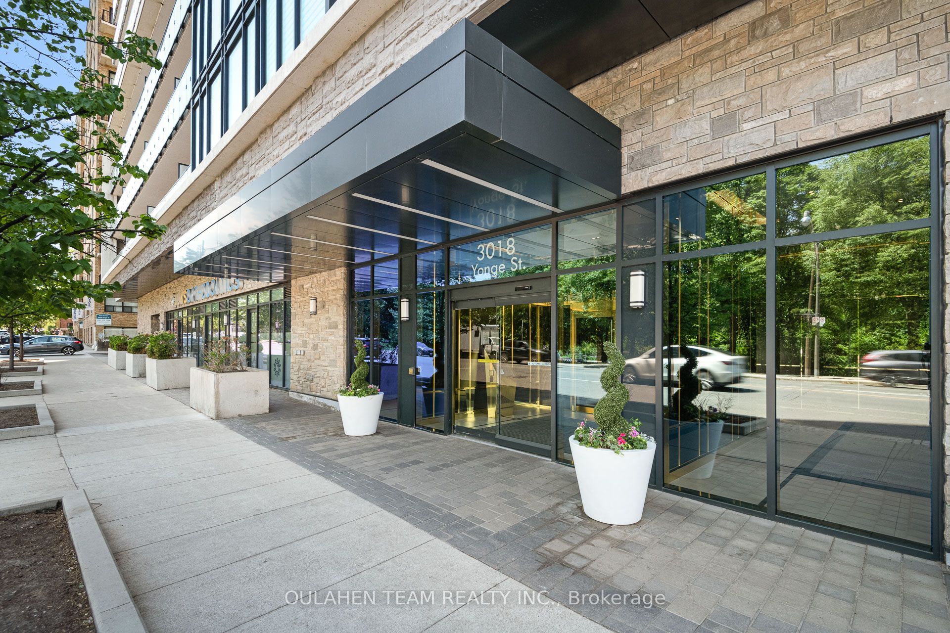 3018 Yonge Street 518, Toronto, ON M4N 0A5 photo 2