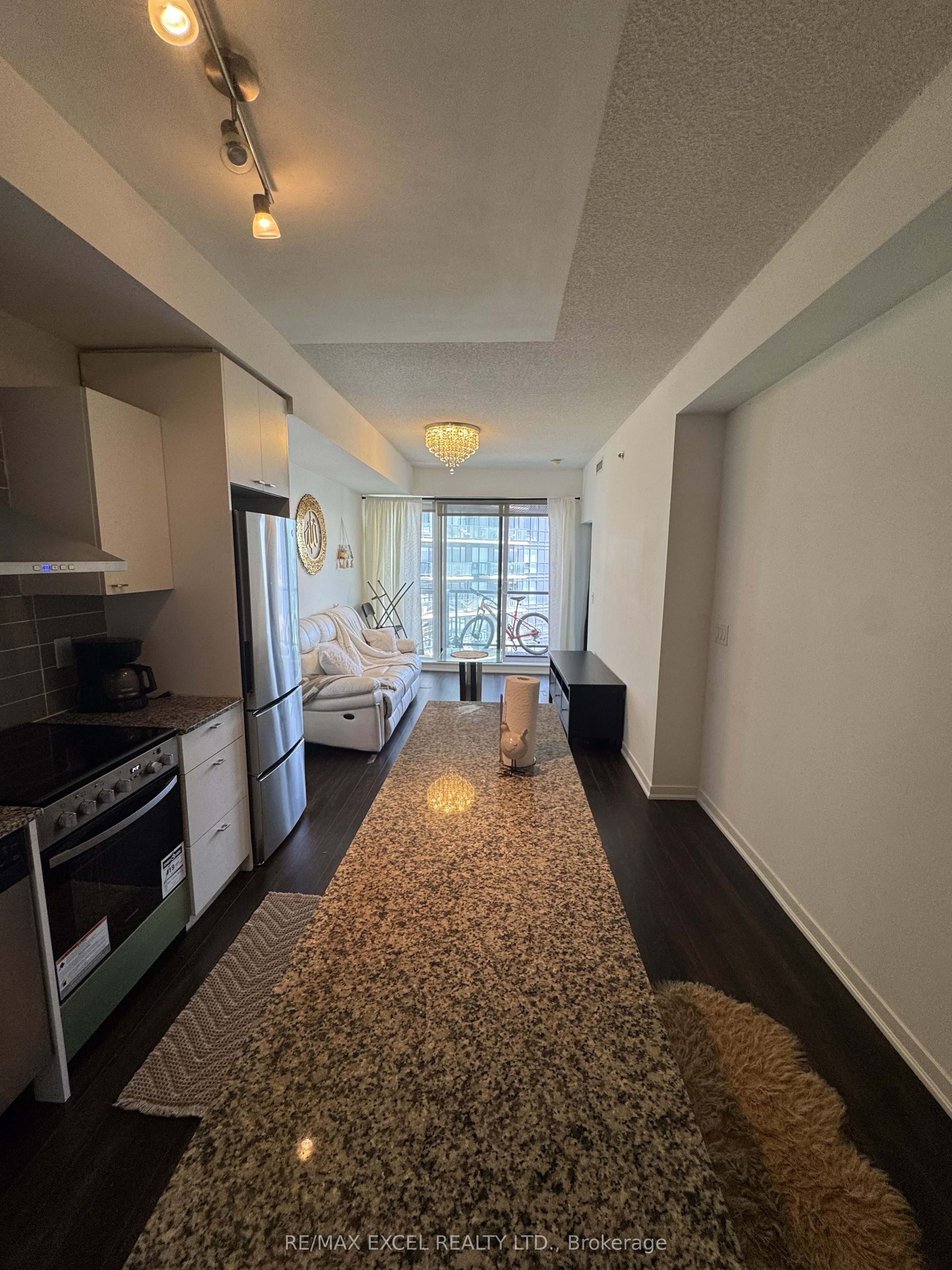 51 East Liberty Street 1909, Toronto, ON M6K 3P8 photo 5