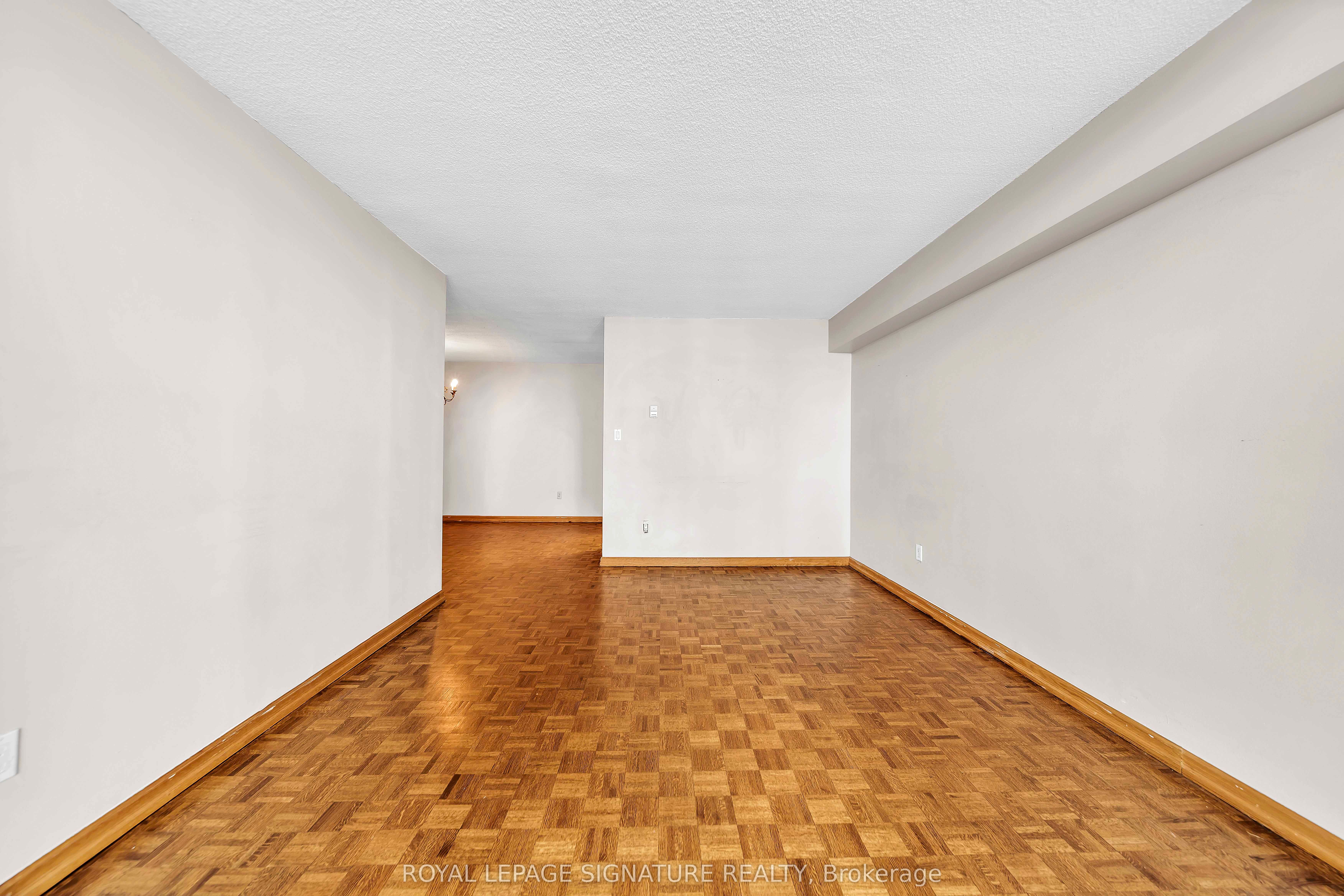 3300 Don Mills Road 1506, Toronto, ON M2J 4X7 photo 5