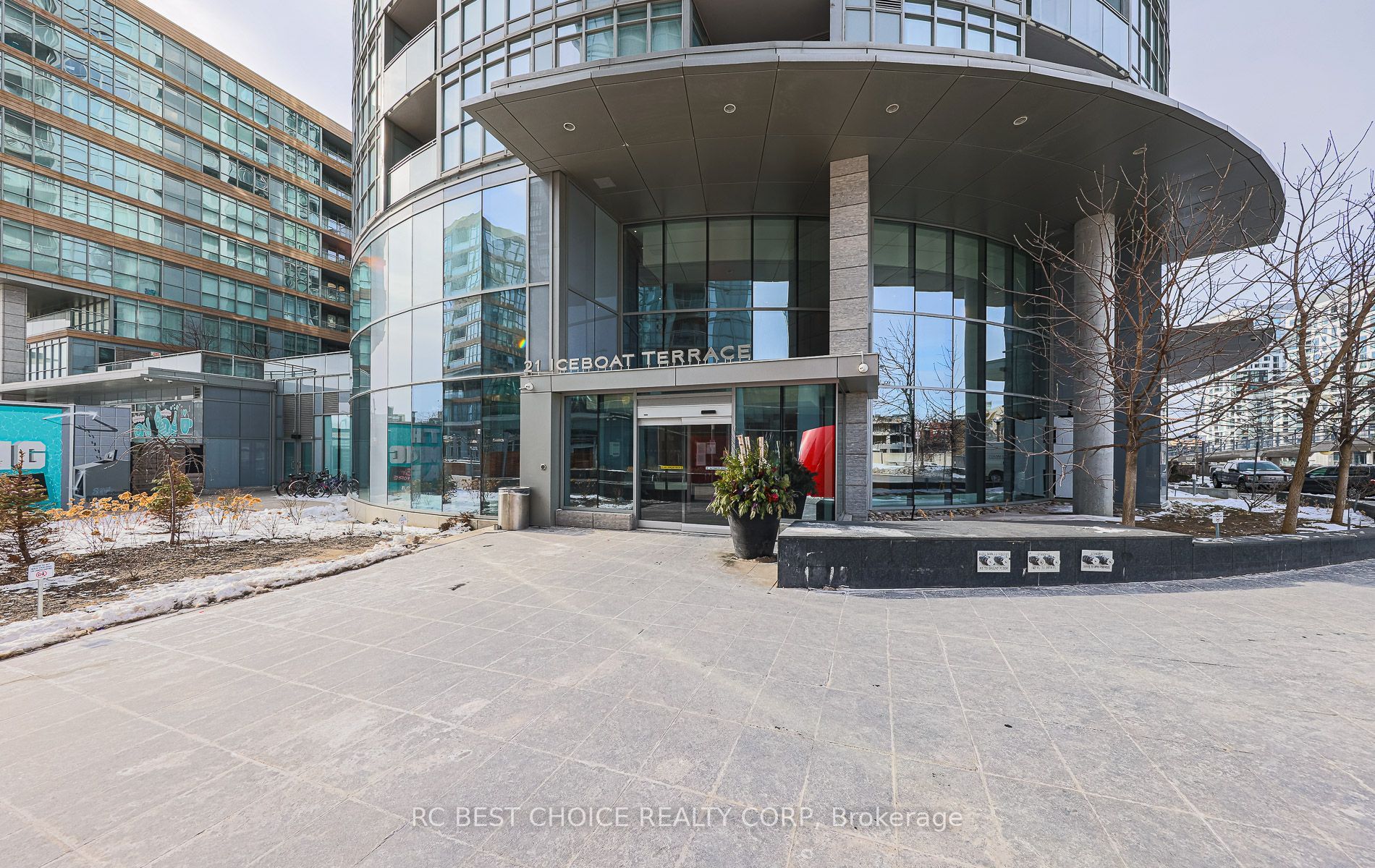 21 Iceboat Terrace N 1501, Toronto, ON M5V 4A9 photo 3