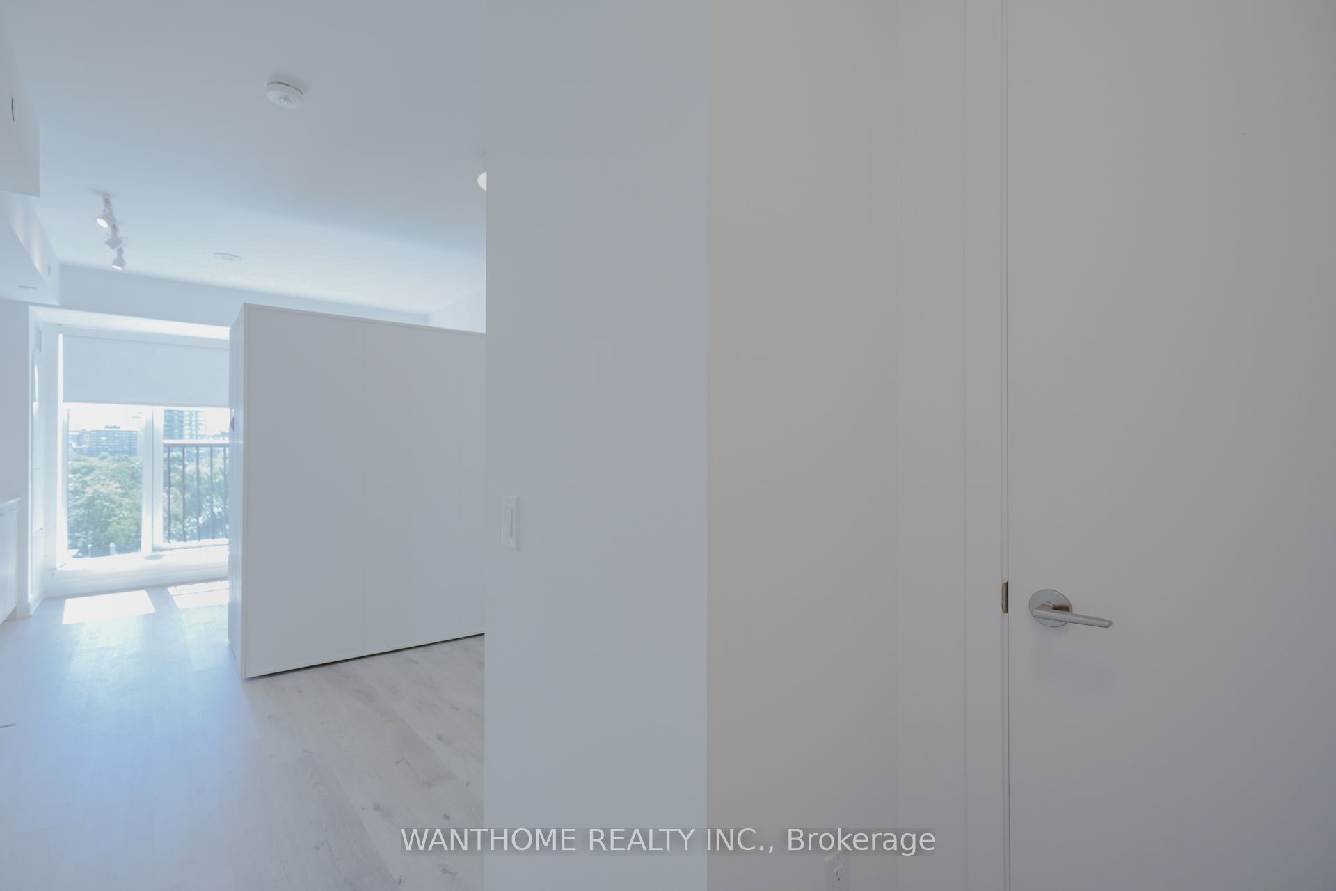 30 Dreamers Way 726, Toronto, ON M5A 0Y7 photo 2