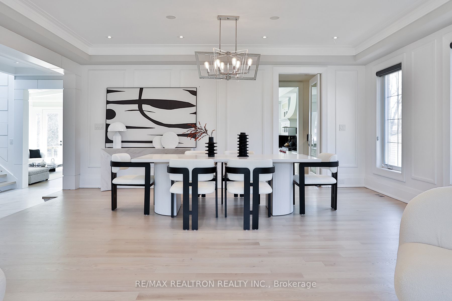 261 Patricia Avenue, Toronto, ON M2M 1J7 photo 5