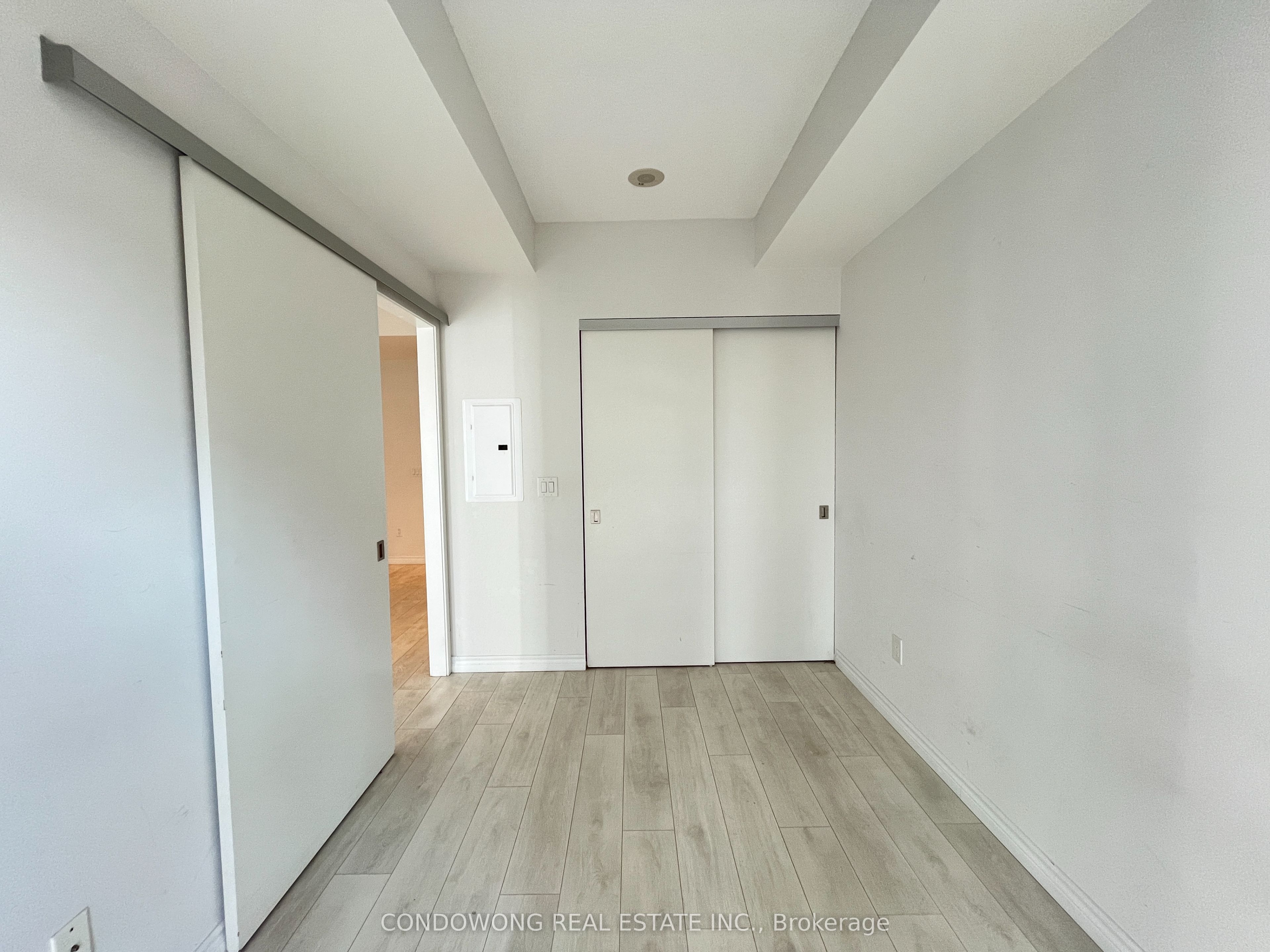 159 Dundas Street E 1303, Toronto, ON M5B 0A9 photo 5