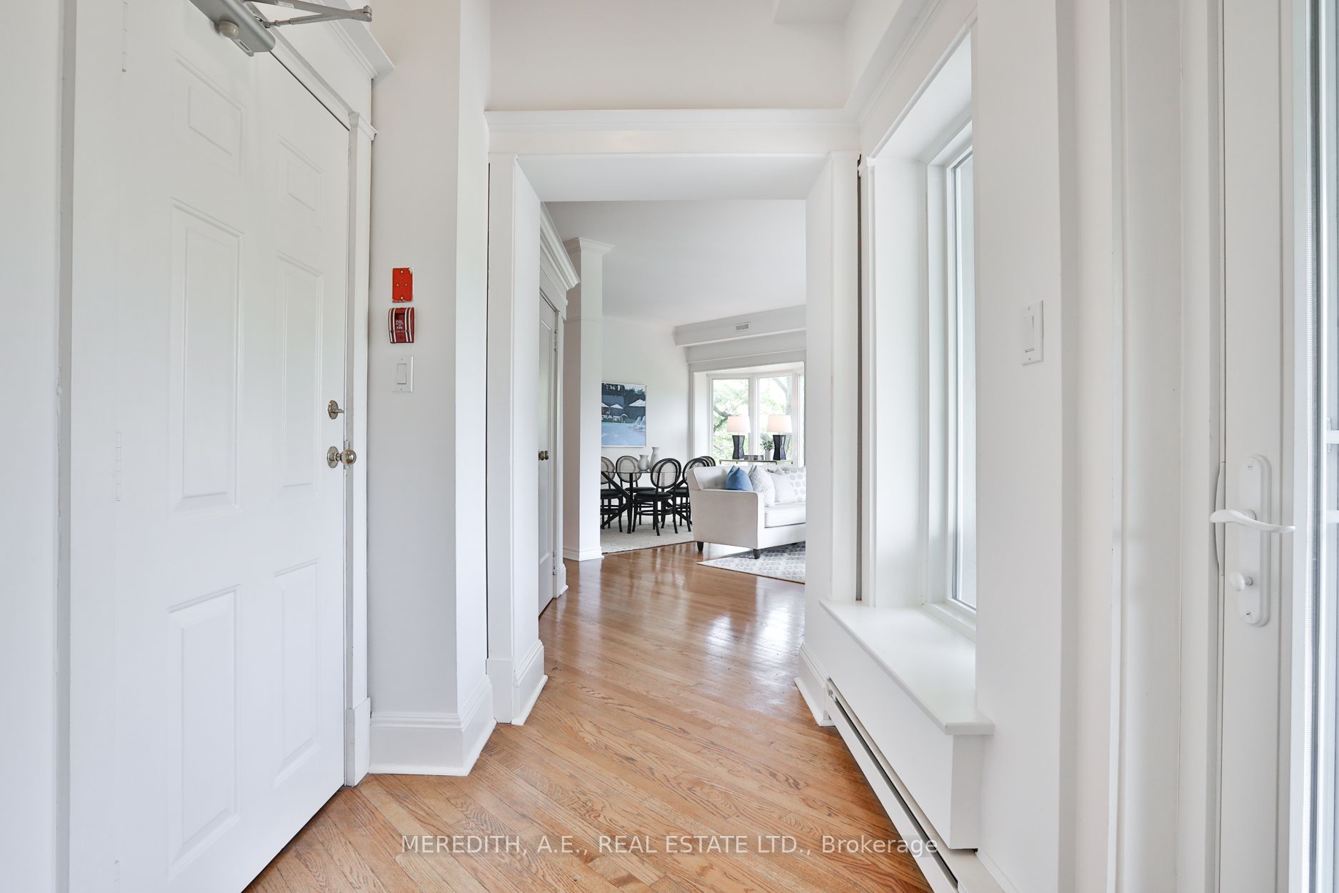 75 Crescent Road 203, Toronto, ON M4W 1T7 photo 5