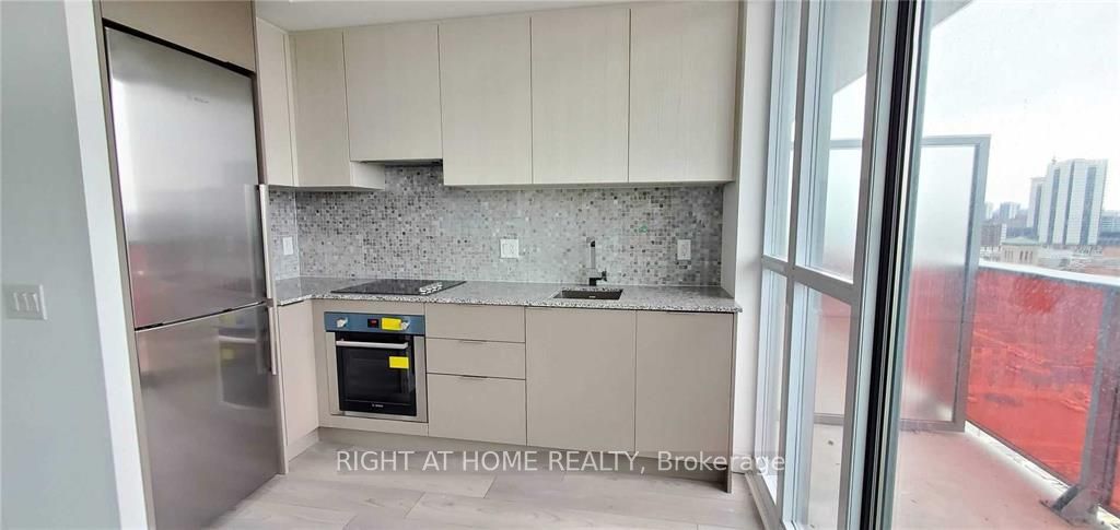 120 Parliament Street 1308, Toronto, ON M5A 2Y8 photo 2