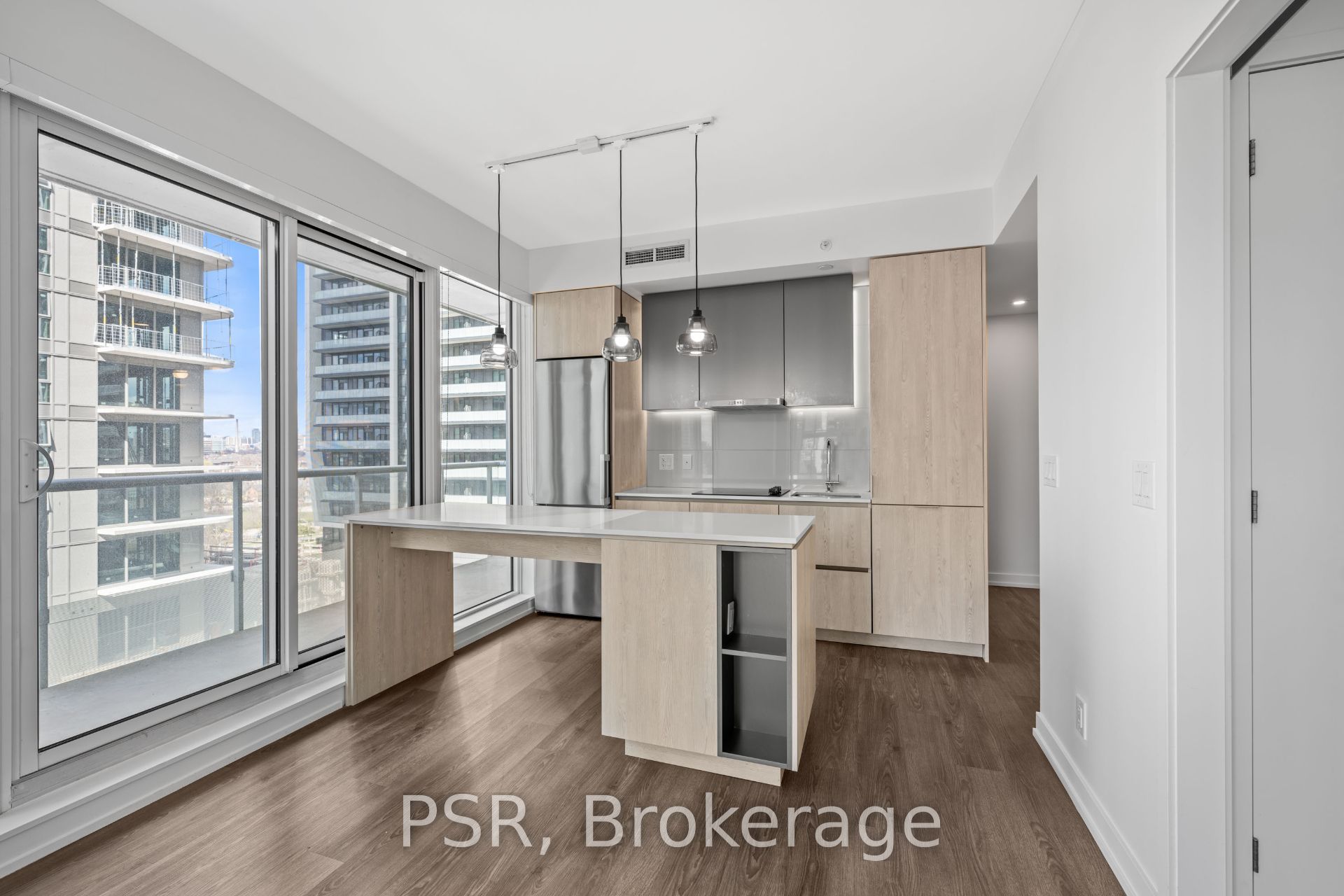 25 Ordnance Street 908, Toronto, ON M6K 0E9 photo 3