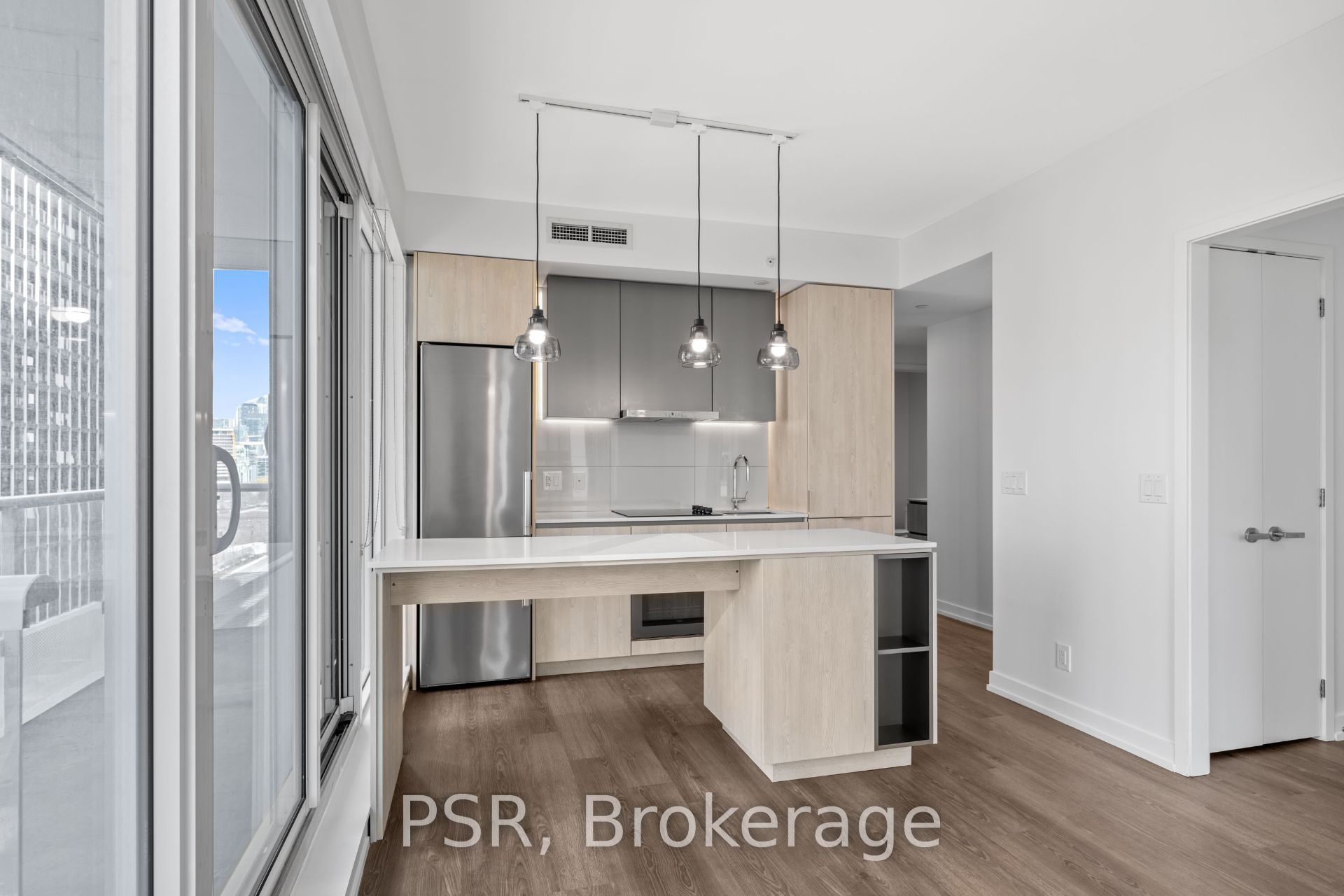 25 Ordnance Street 908, Toronto, ON M6K 0E9 photo 4