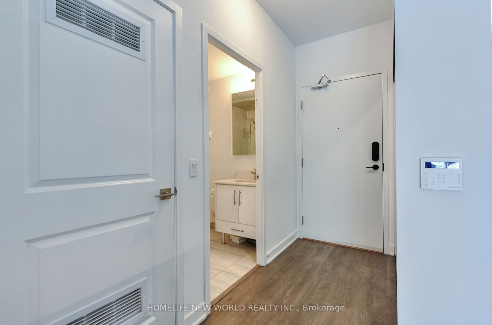 18 Parkview Avenue 811, Toronto, ON M2N 7H7 photo 4