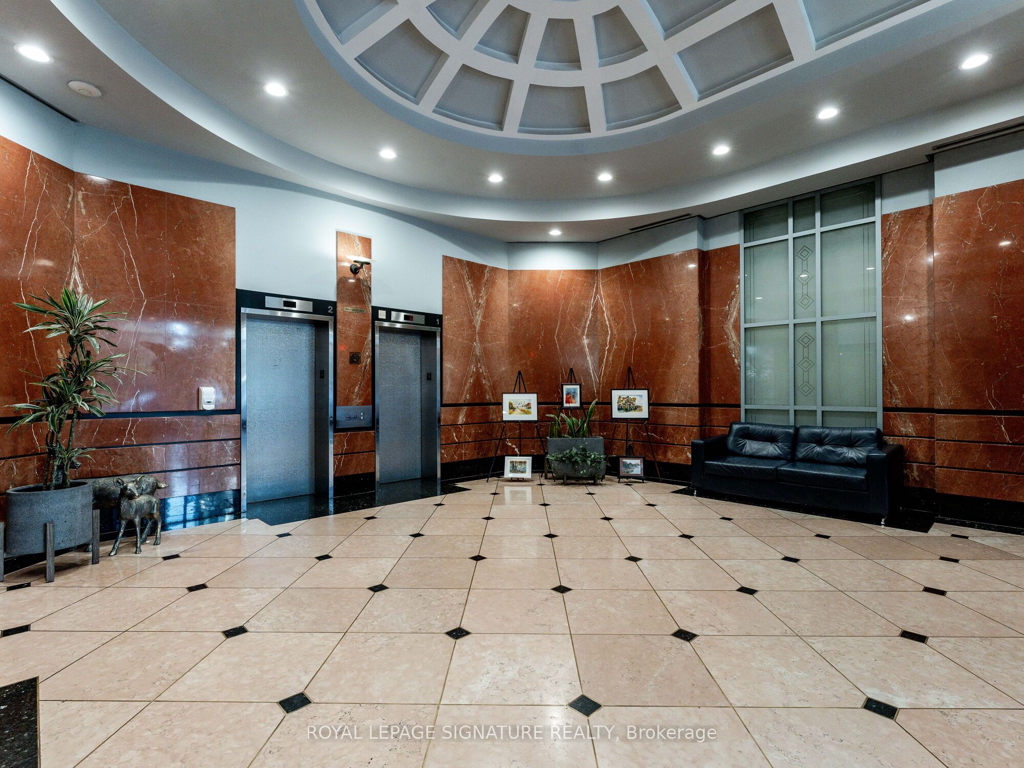 10 Yonge Street 1701, Toronto, ON M5E 1R4 photo 4