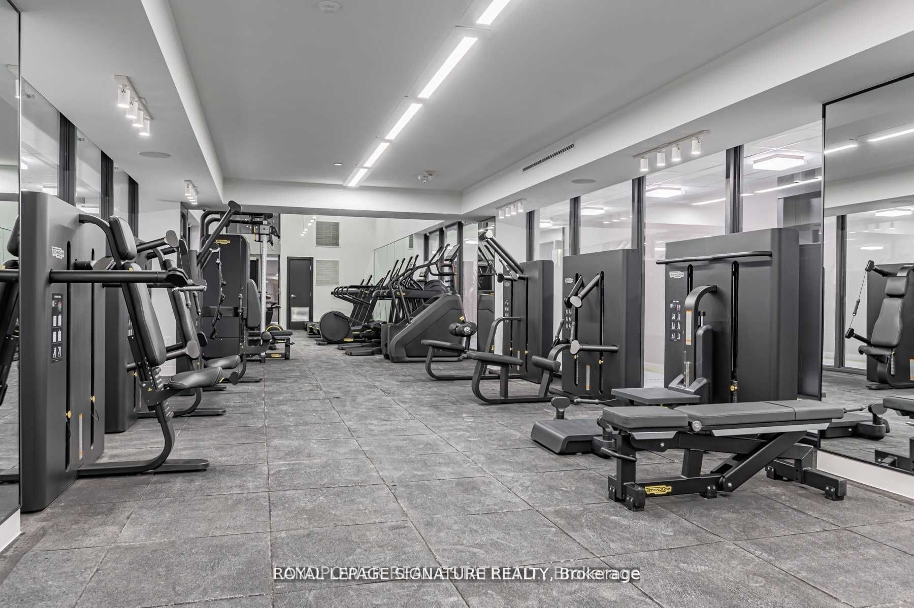 158 FRONT Street E 2308, Toronto, ON M5A 1E5 photo 5