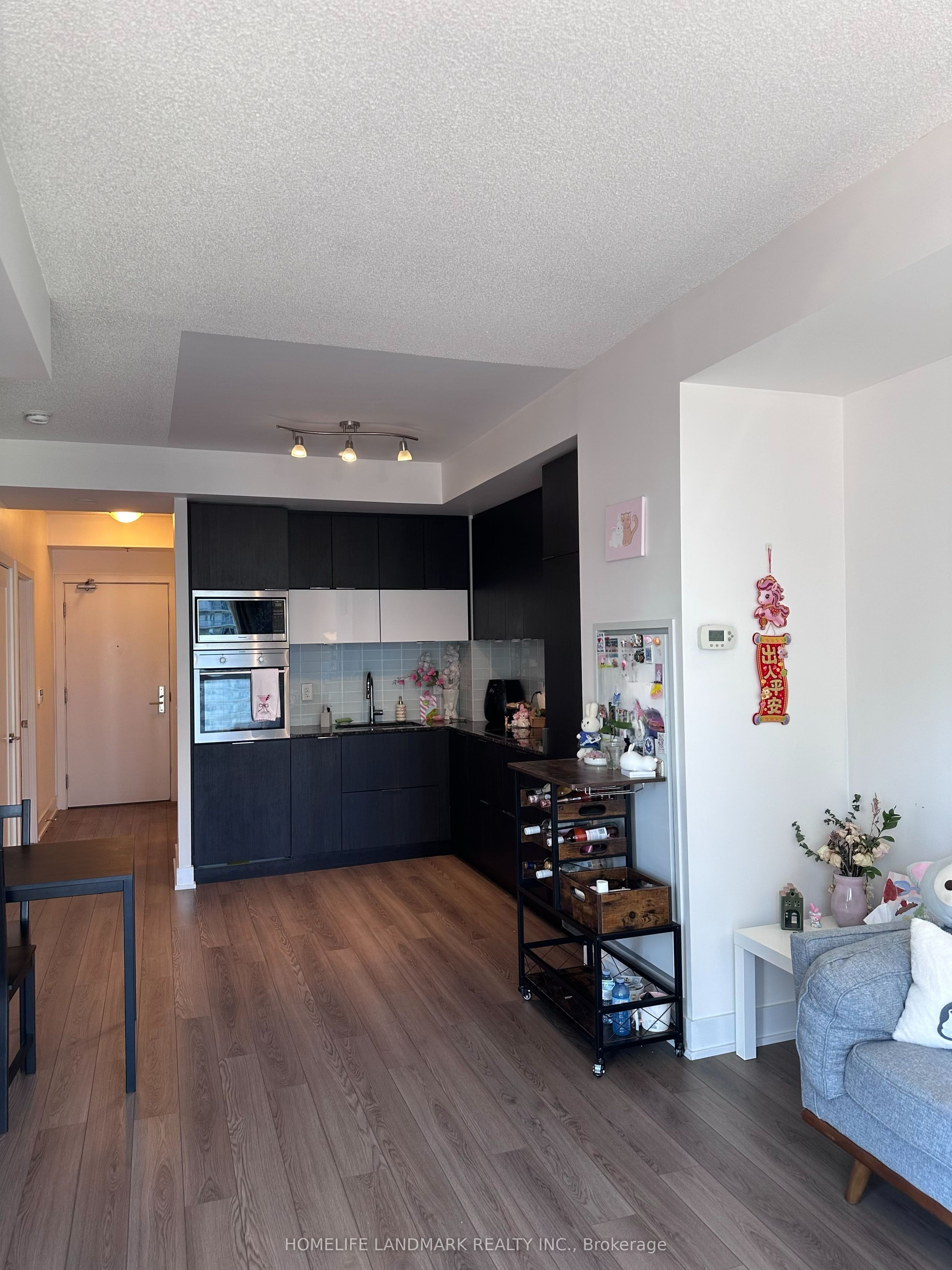 318 Richmond Street W 3107, Toronto, ON M5V 0B4 photo 5