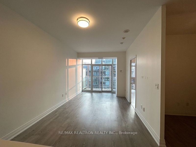 65 East Liberty Street 1606, Toronto, ON M6K 3R2 photo 3