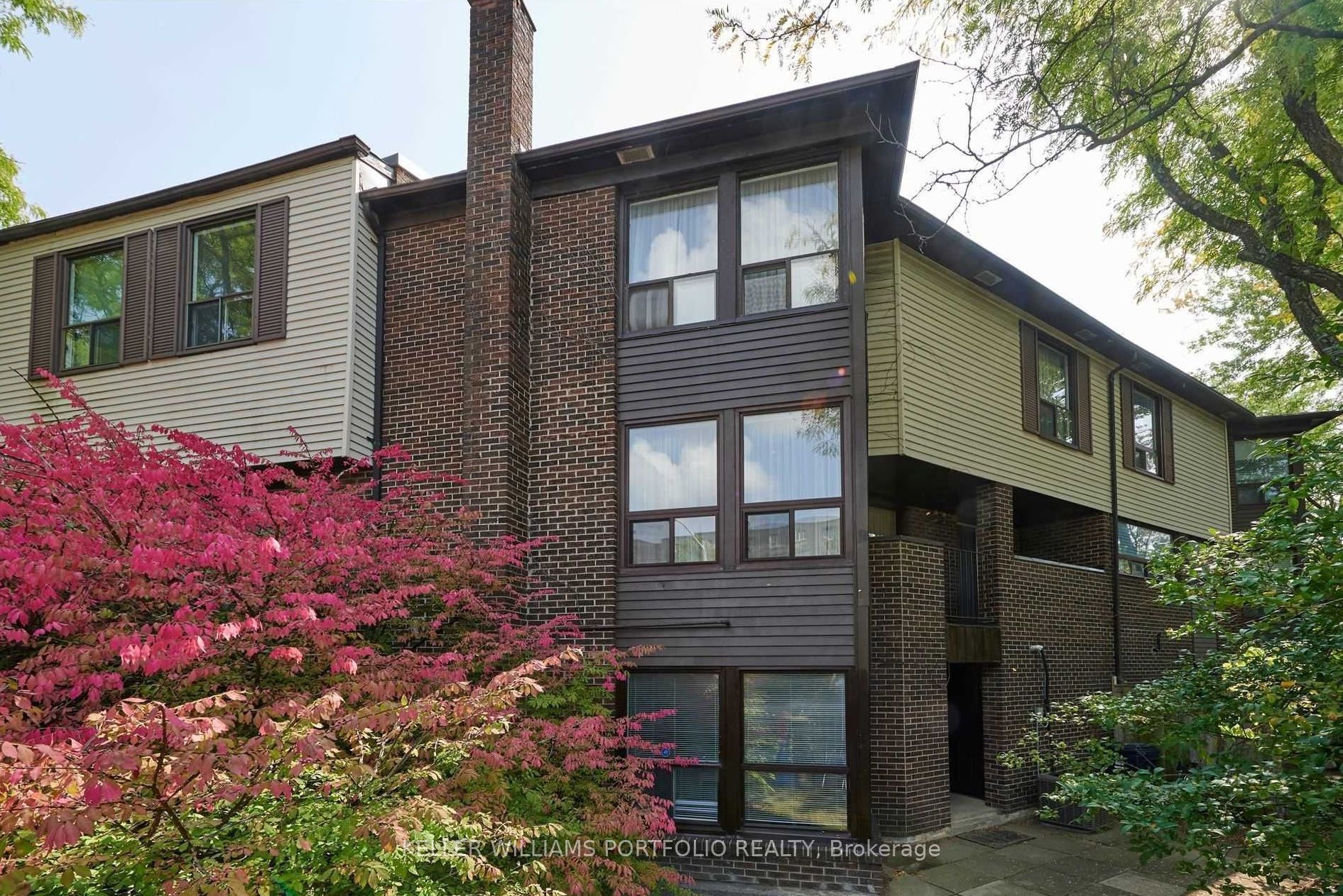 10 Lofty Hill Way, Toronto, ON M2H 2Z8 photo 4