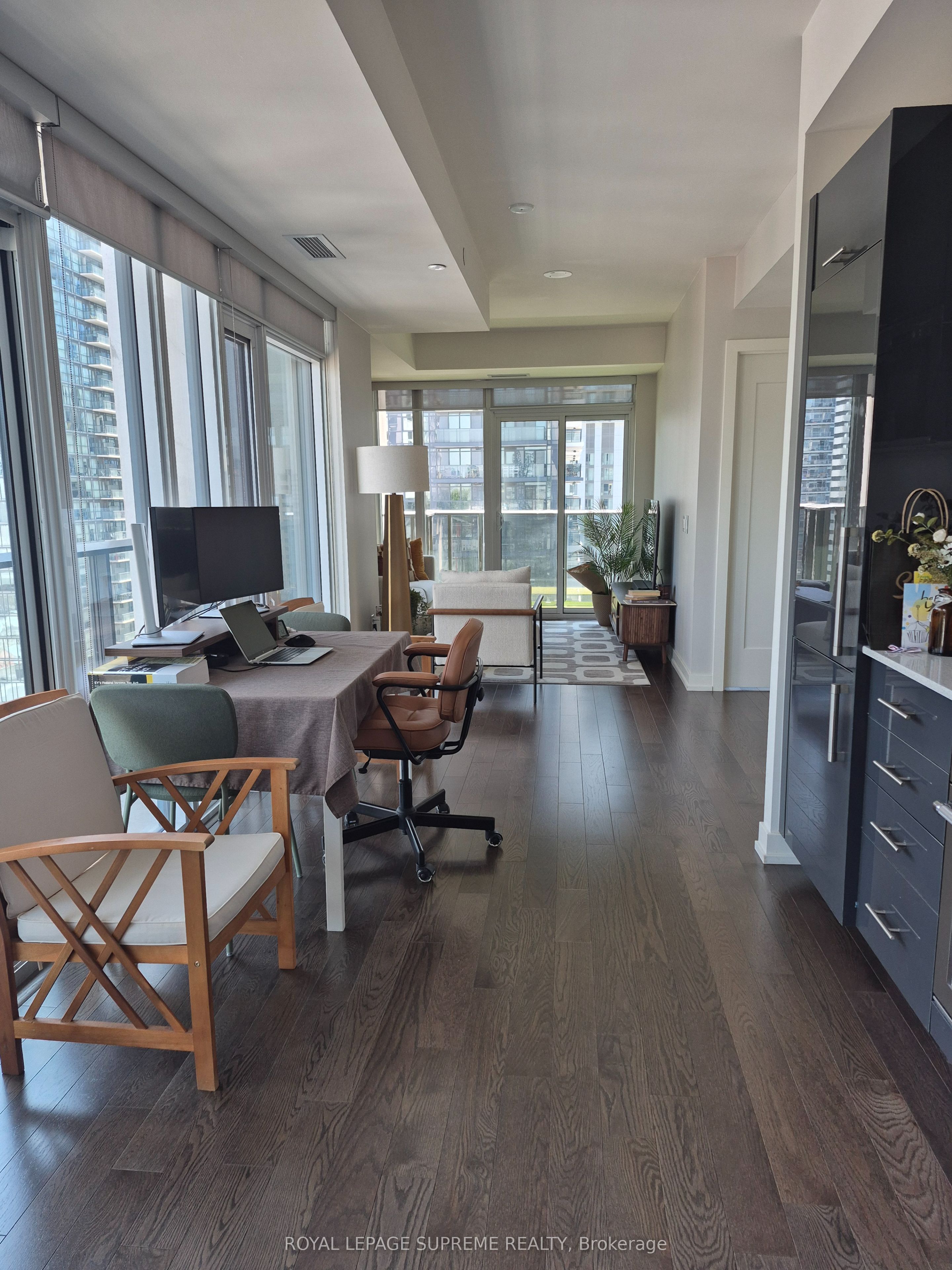 330 Richmond Street W 2315, Toronto, ON M5V 0M4 photo 5