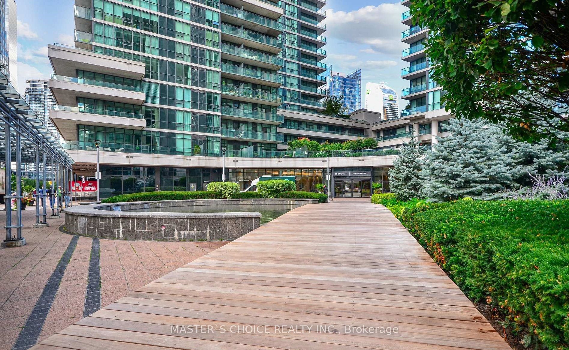 33 Bay Street 4311, Toronto, ON M5J 2Z3 photo 3