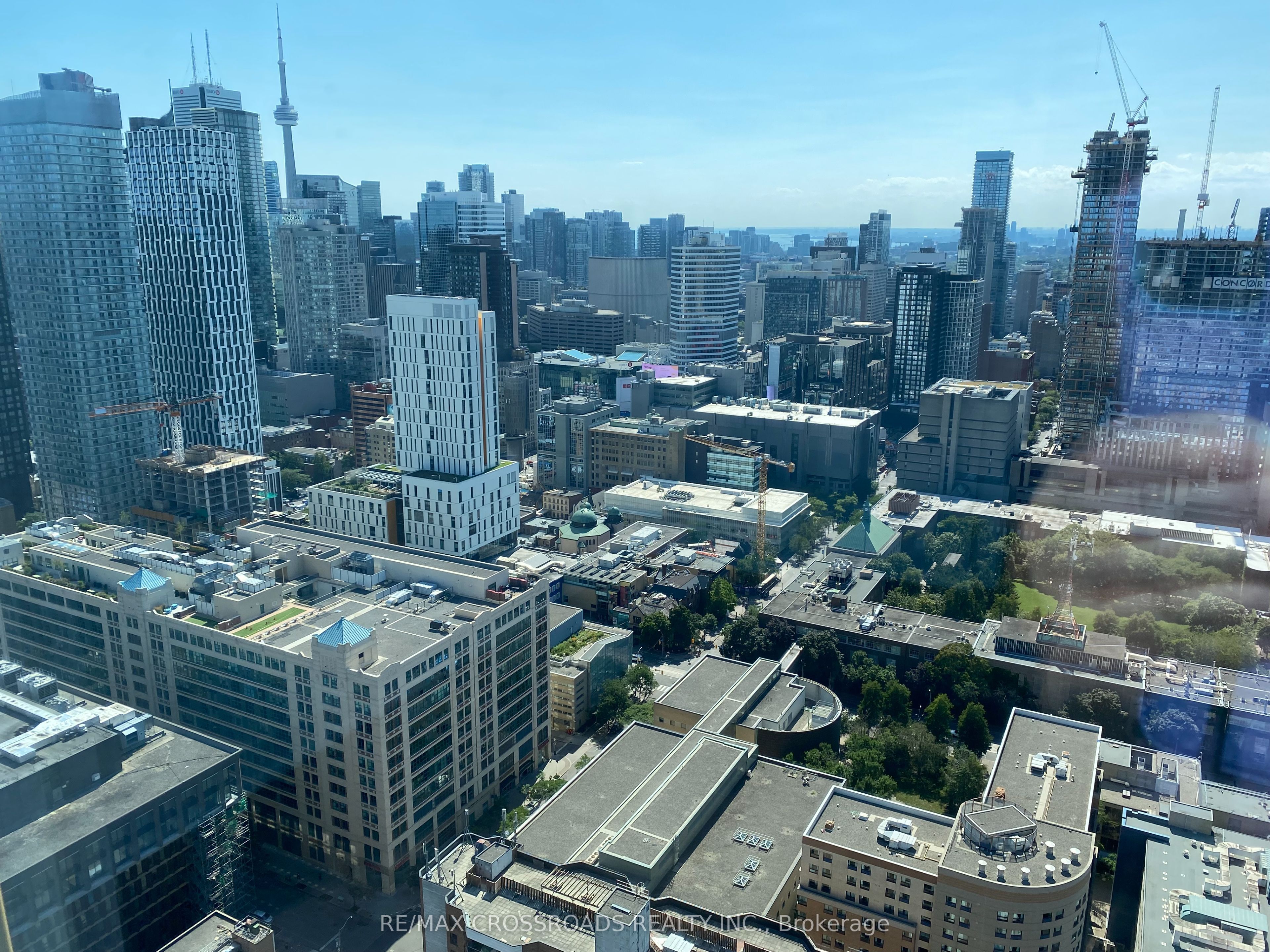 319 Jarvis Street 4802, Toronto, ON M5B 0C8 photo 2