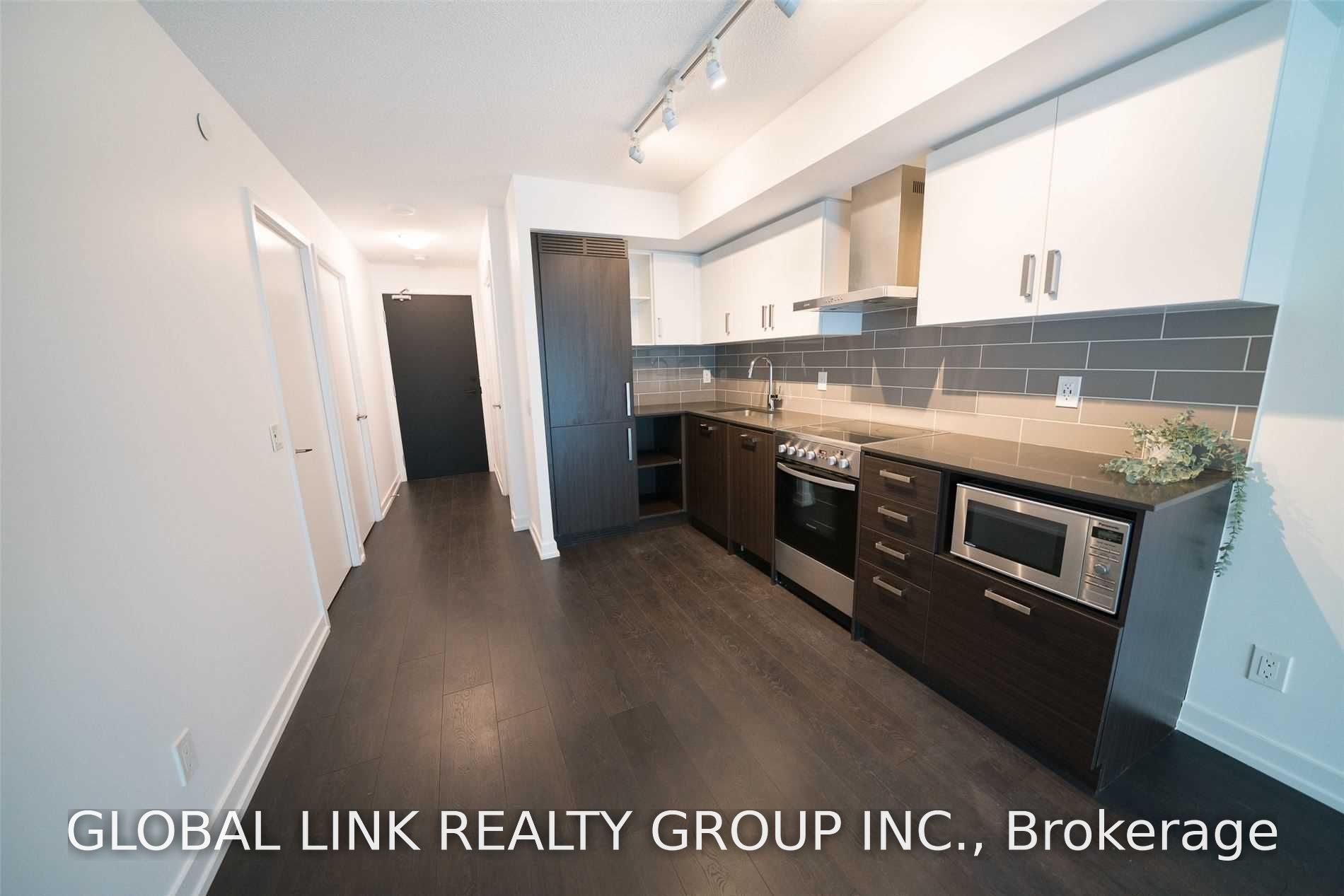 125 Redpath Avenue 407, Toronto, ON M4P 1J5 photo 3