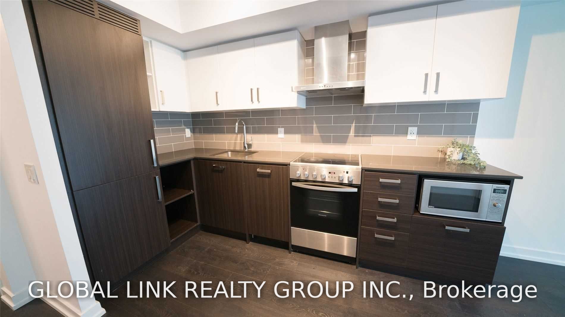 125 Redpath Avenue 407, Toronto, ON M4P 1J5 photo 4
