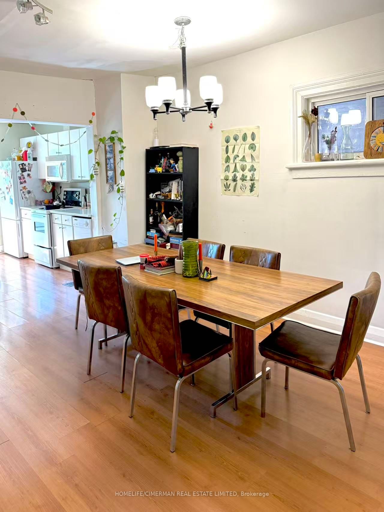 6 Givins Street upper, Toronto, ON M6J 2X6