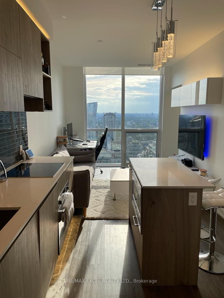 1 YORKVILLE Avenue 3103, Toronto, ON M4W 1L1 photo 3