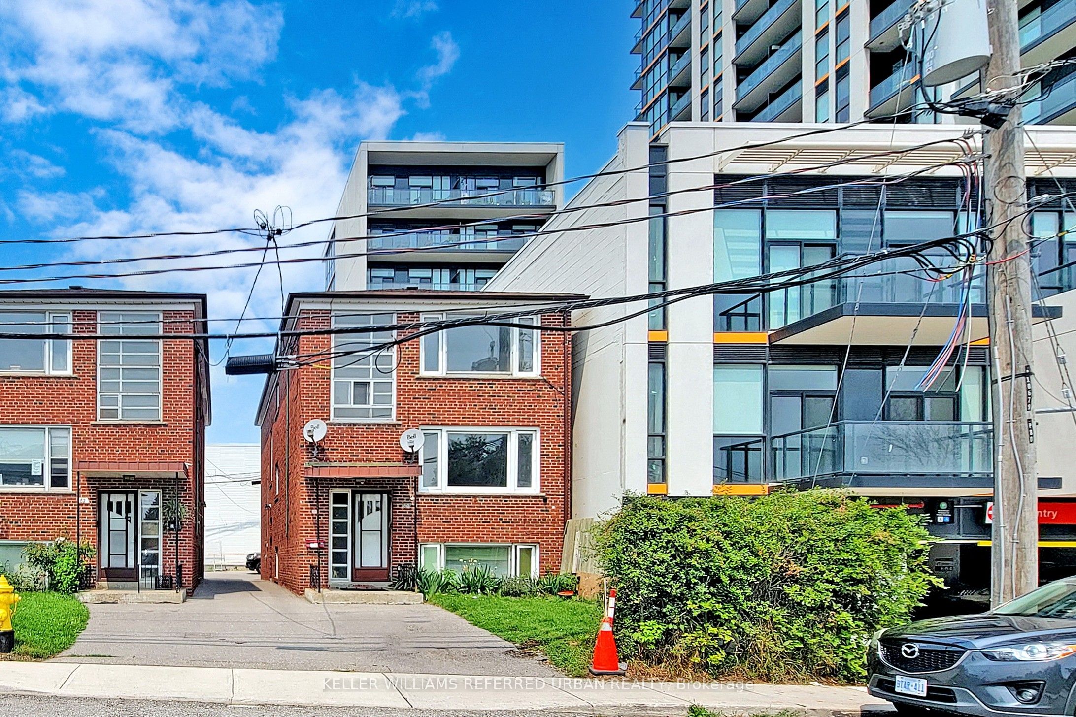 80 Lanark Avenue, Toronto, ON M6E 2G4