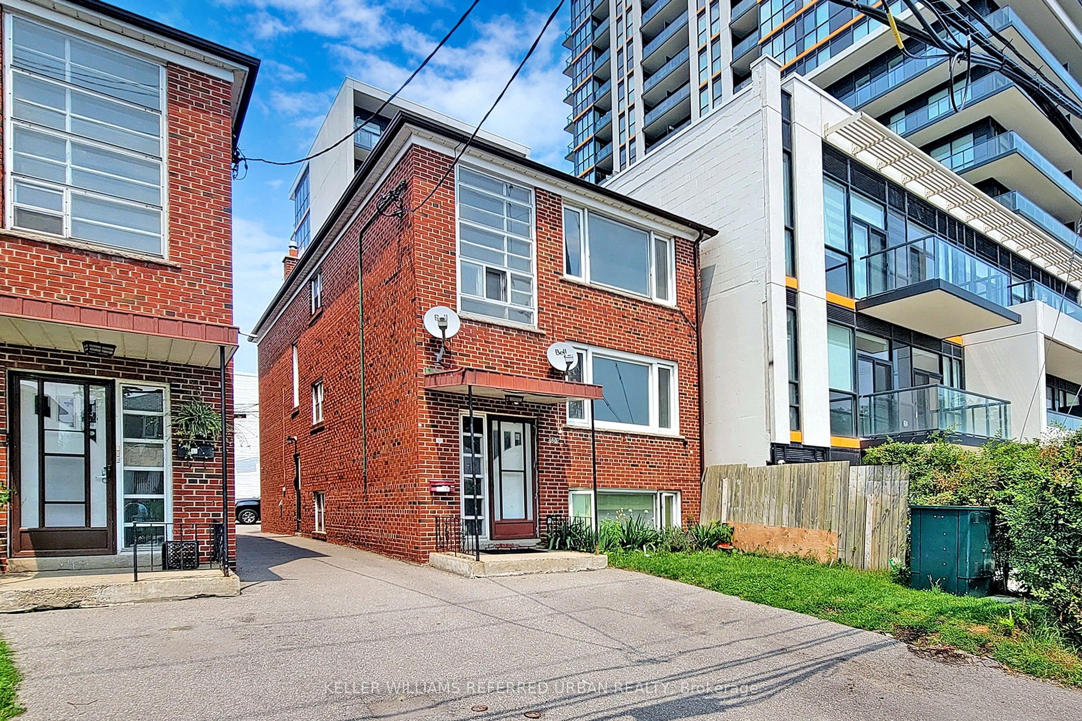 80 Lanark Avenue, Toronto, ON M6E 2G4 photo 3