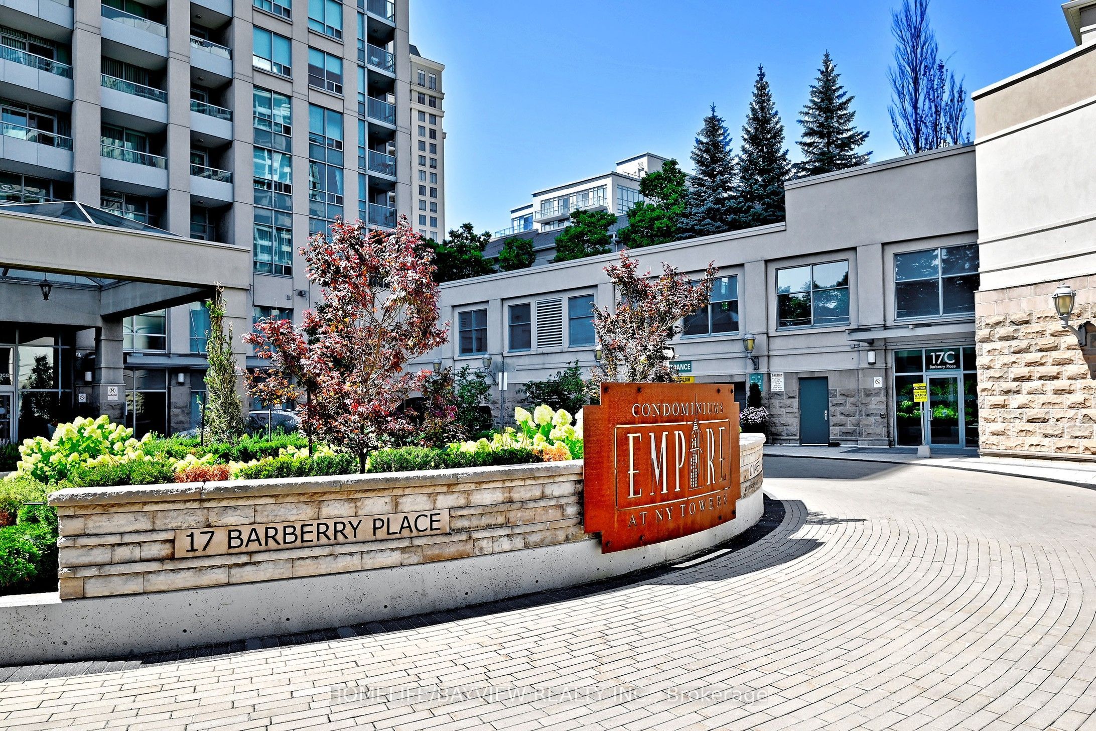 17 Barberry Place 2105, Toronto, ON M2K 3E2 photo 2