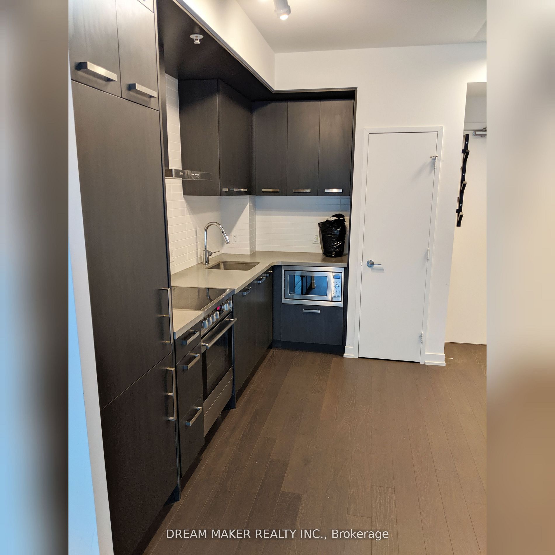 455 Front Street E 4, Toronto, ON M5A 0G2 photo 3