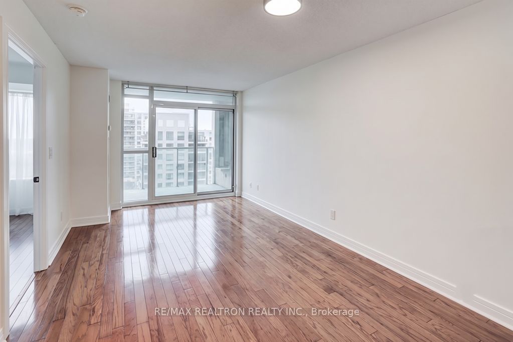 16 Harrison Garden Boulevard 2407, Toronto, ON M2N 7J7 photo 2