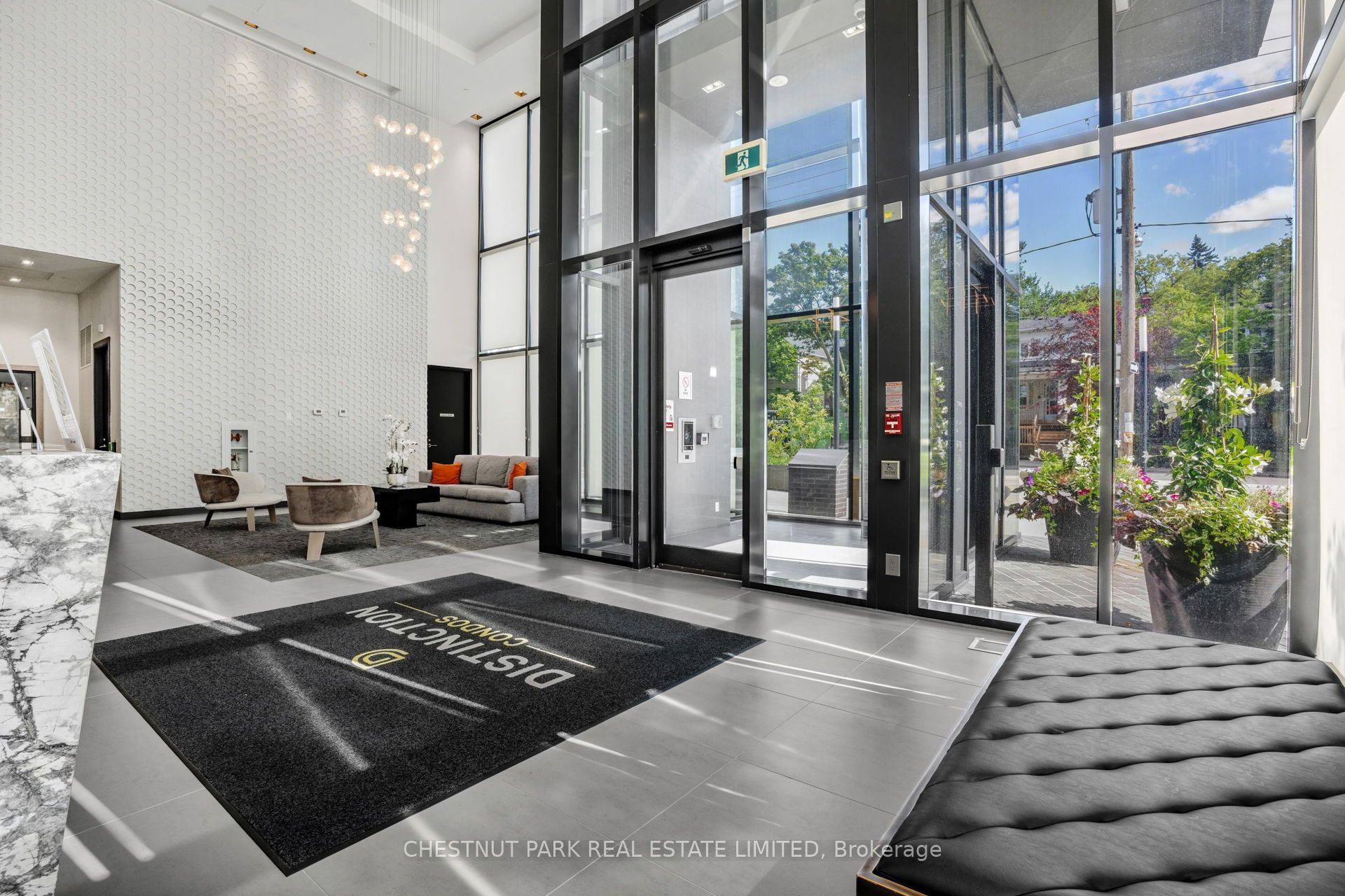 11 Lillian Street 1802, Toronto, ON M4S 2H7 photo 4