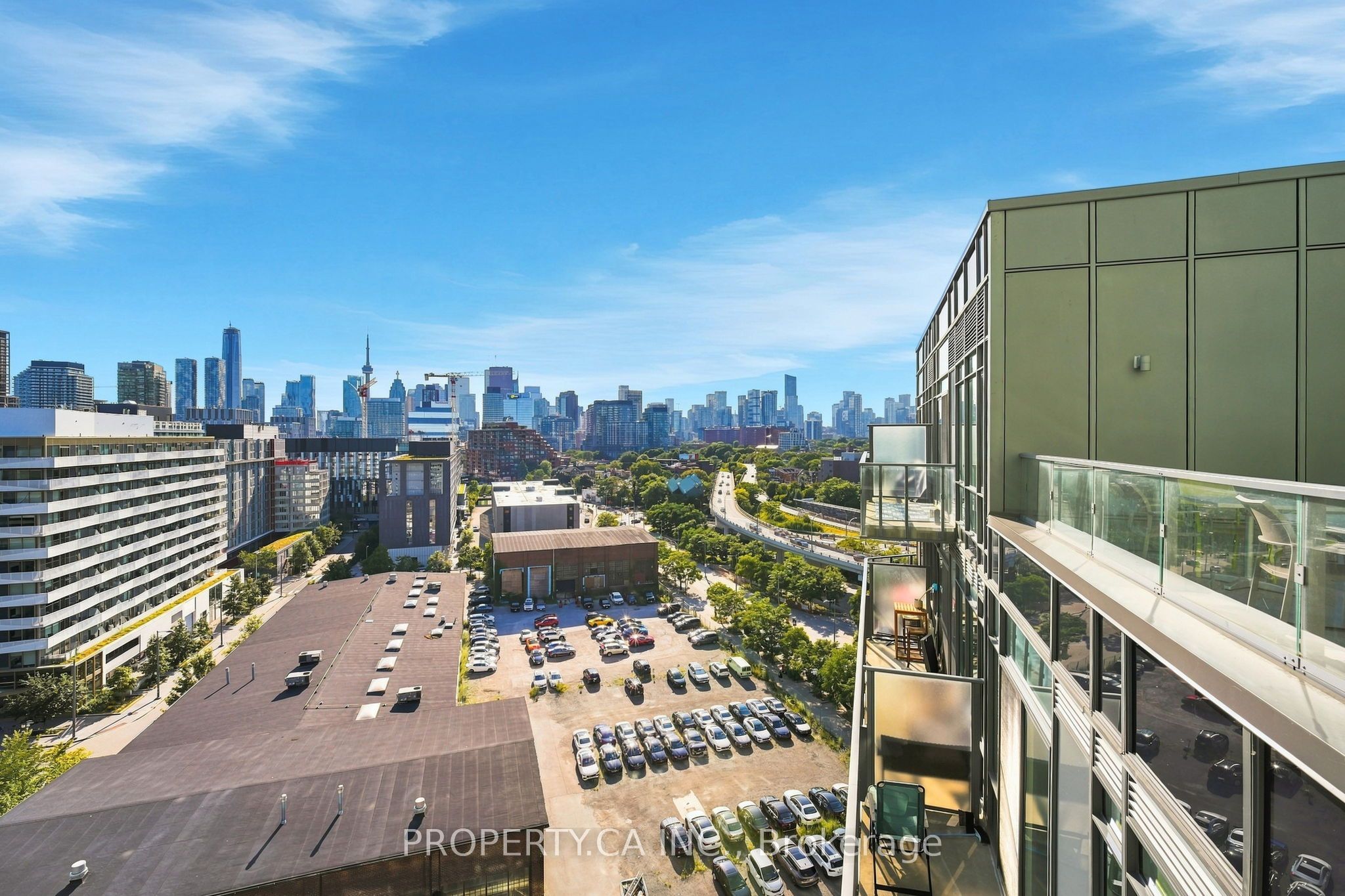 120 Bayview Avenue N-1004, Toronto, ON M5A 0G4 photo 3