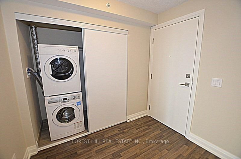565 Wilson Avenue W506, Toronto, ON M3H 5Y6 photo 5