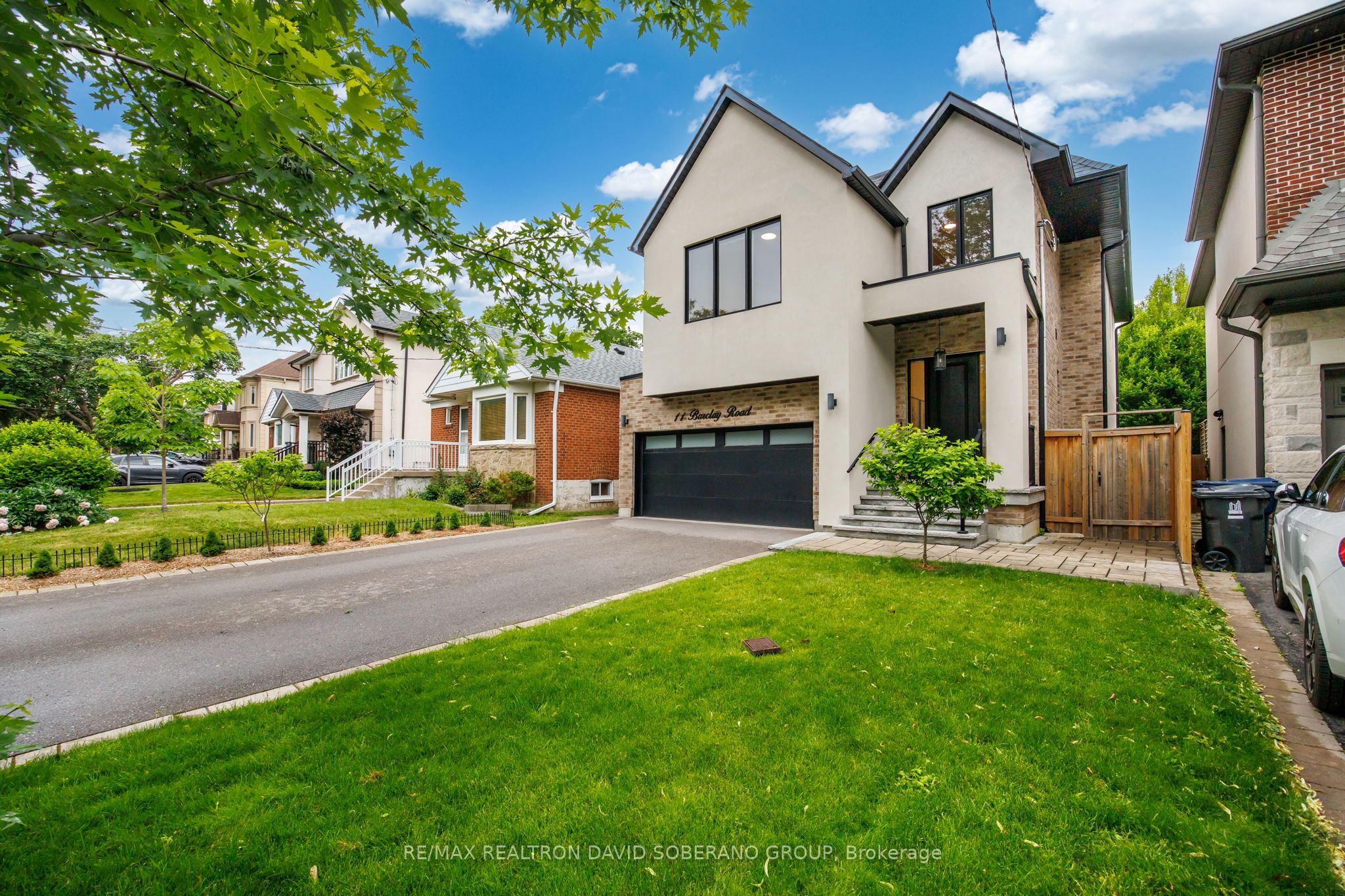 11 Barclay Road, Toronto, ON M3H 3C8 photo 3