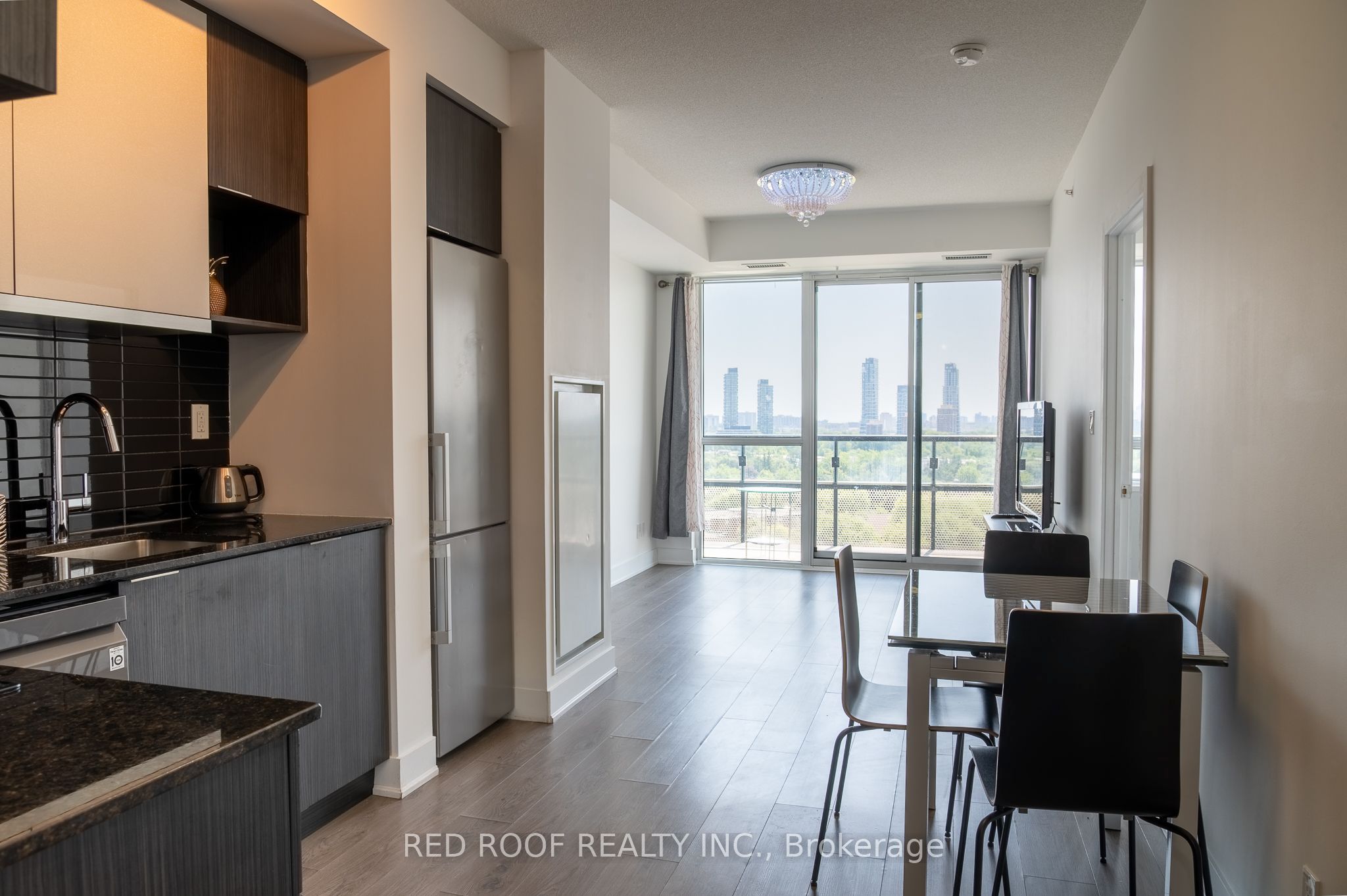 99 The Donway Way W 1022, Toronto, ON M3C 0N8 photo 3