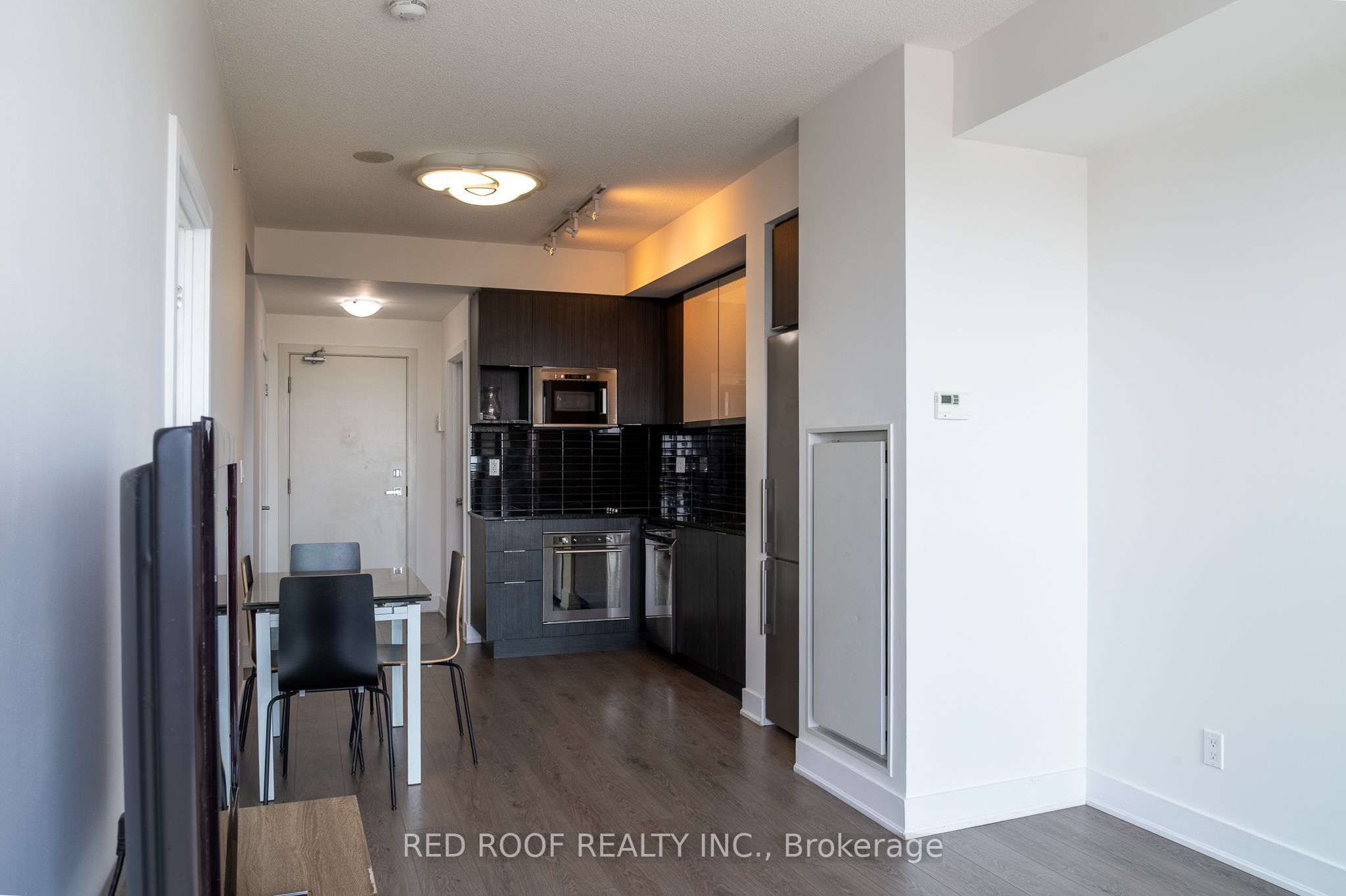 99 The Donway Way W 1022, Toronto, ON M3C 0N8 photo 5