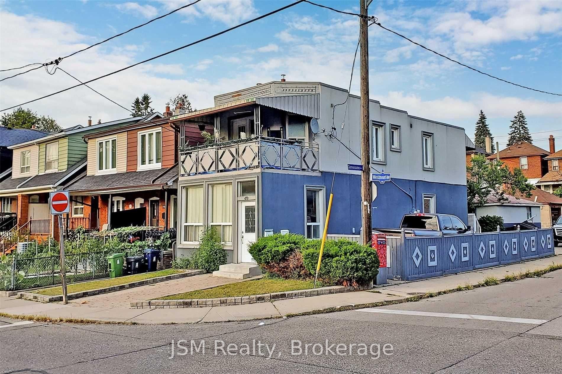 479 Westmount Avenue Main, Toronto, ON M6E 3N6 photo 2