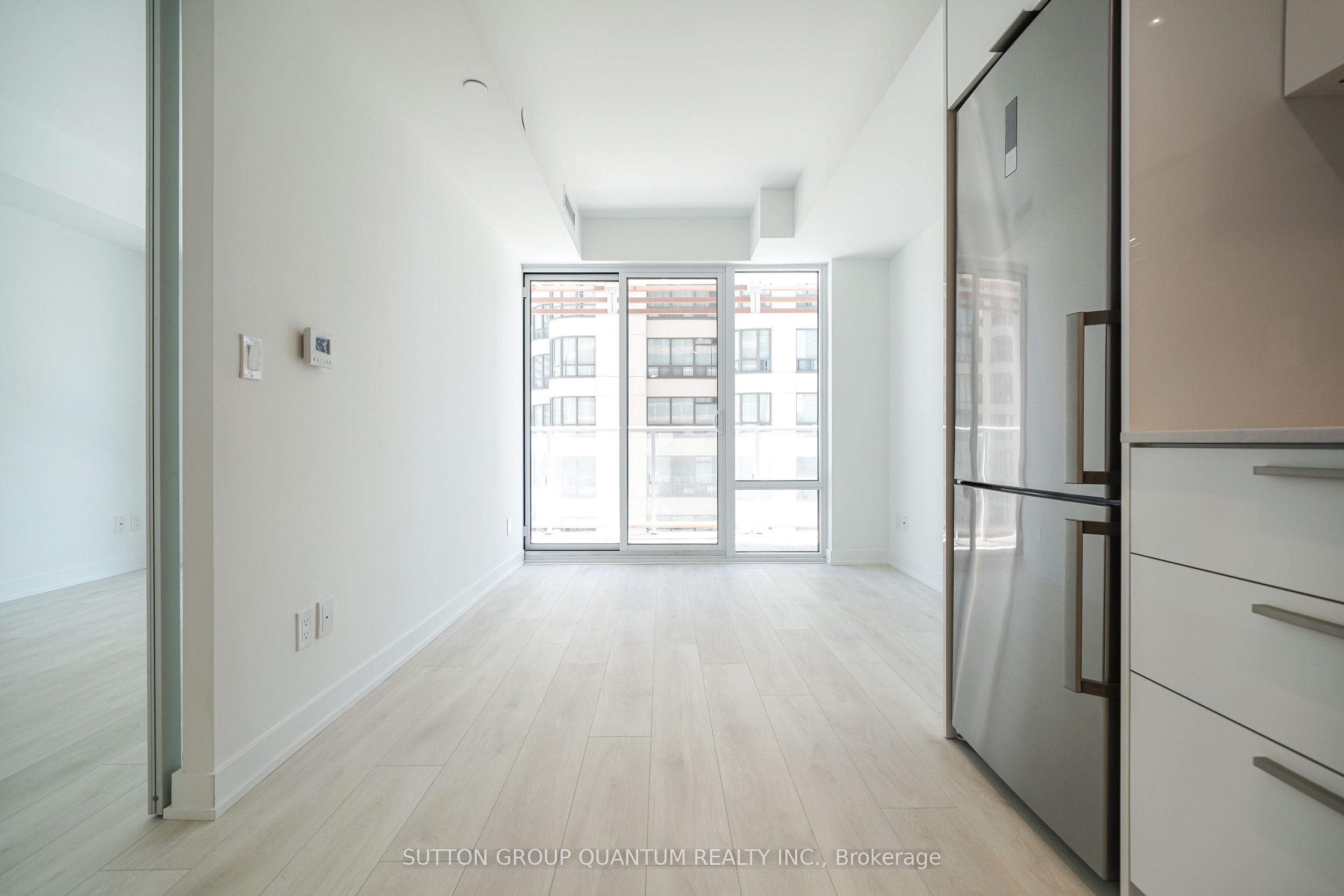 18 Maitland Terrace 902, Toronto, ON M4Y 0H2 photo 2