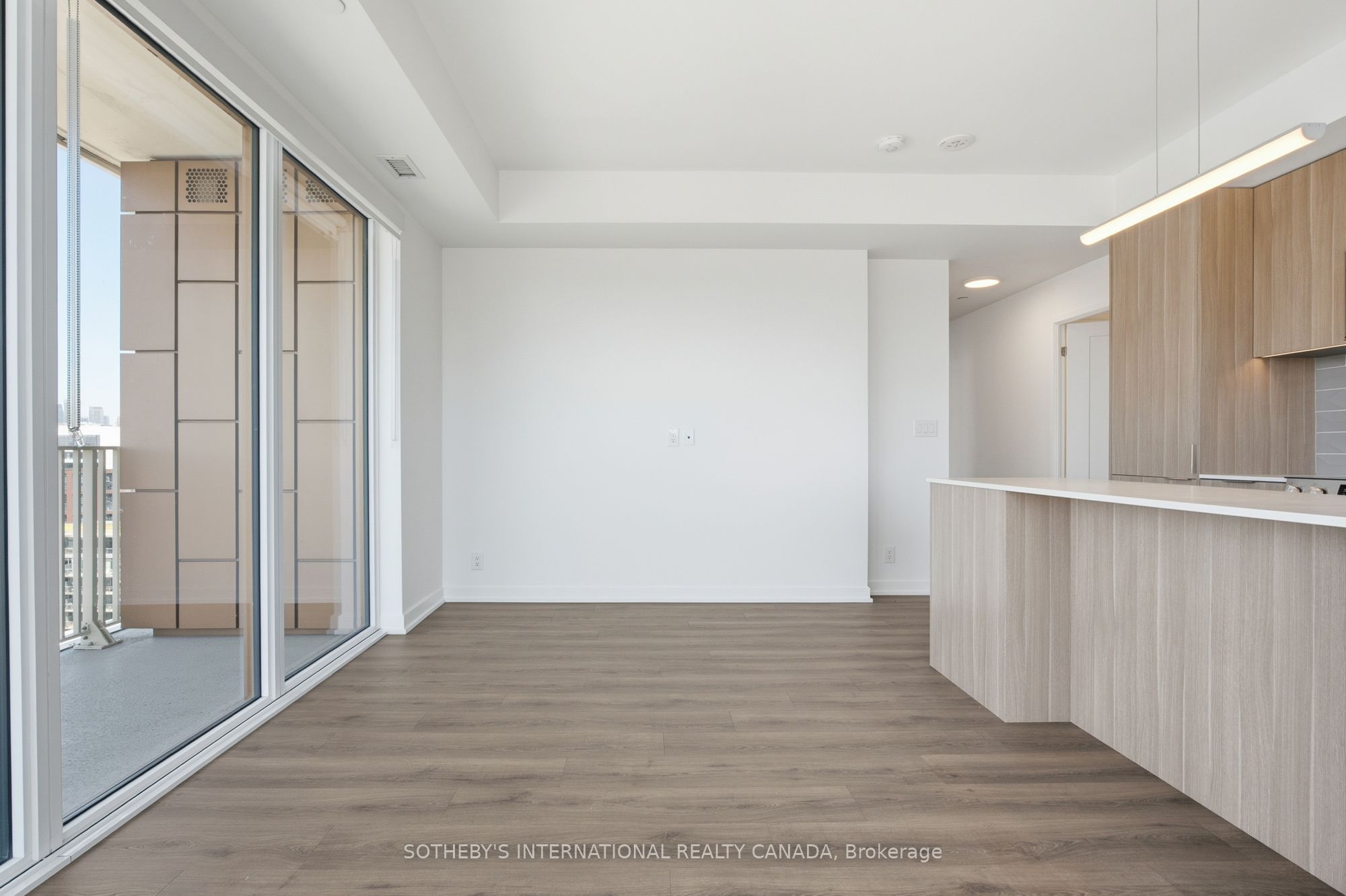 88 Bathurst Street 1503, Toronto, ON M5V 0W8 photo 5