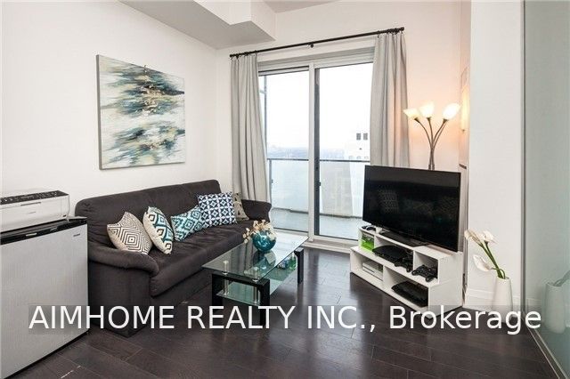 65 St Mary Street 3606, Toronto, ON M5S 0A6 photo 5