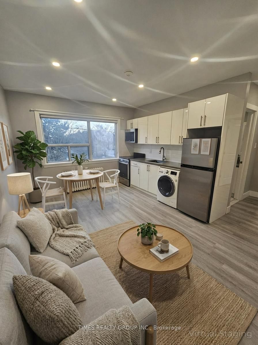 1566 Avenue Road 201, Toronto, ON M5M 3X6 photo 2